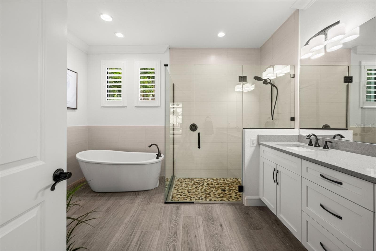 Walk in shower and separate bath in the Primary - 5205 SUNSET CT, CAPE CORAL
