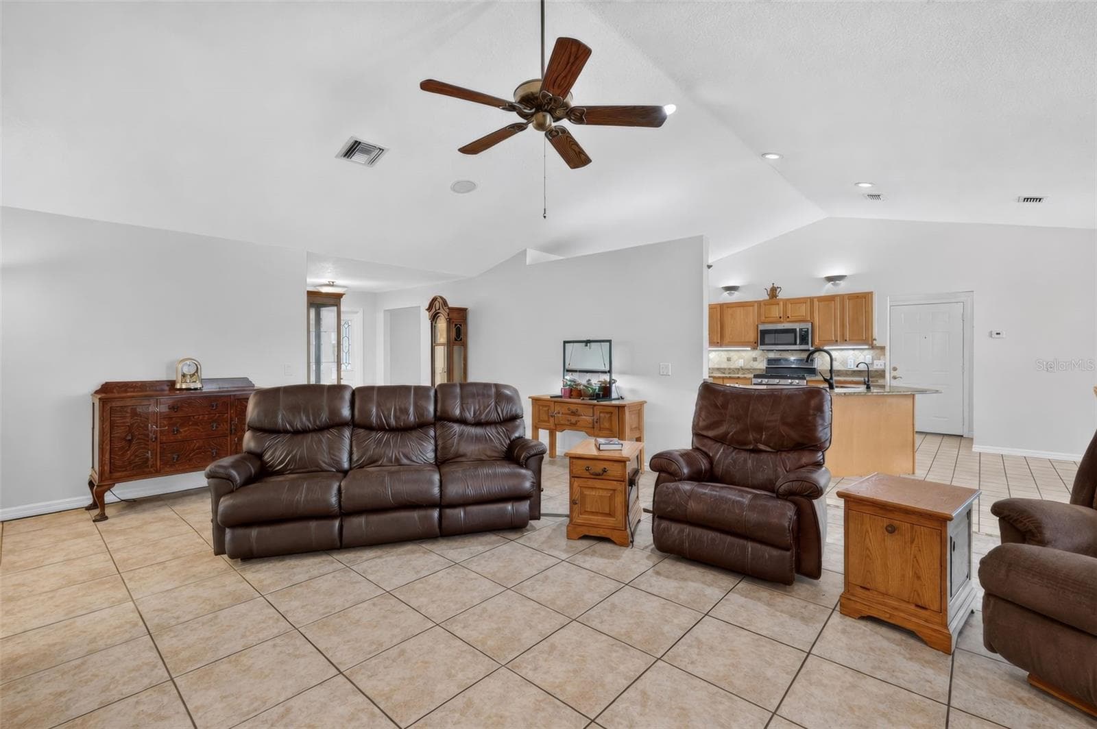 Single Family Residence at 37048 MILL STREAM CT, EUSTIS, photo 21 of 67