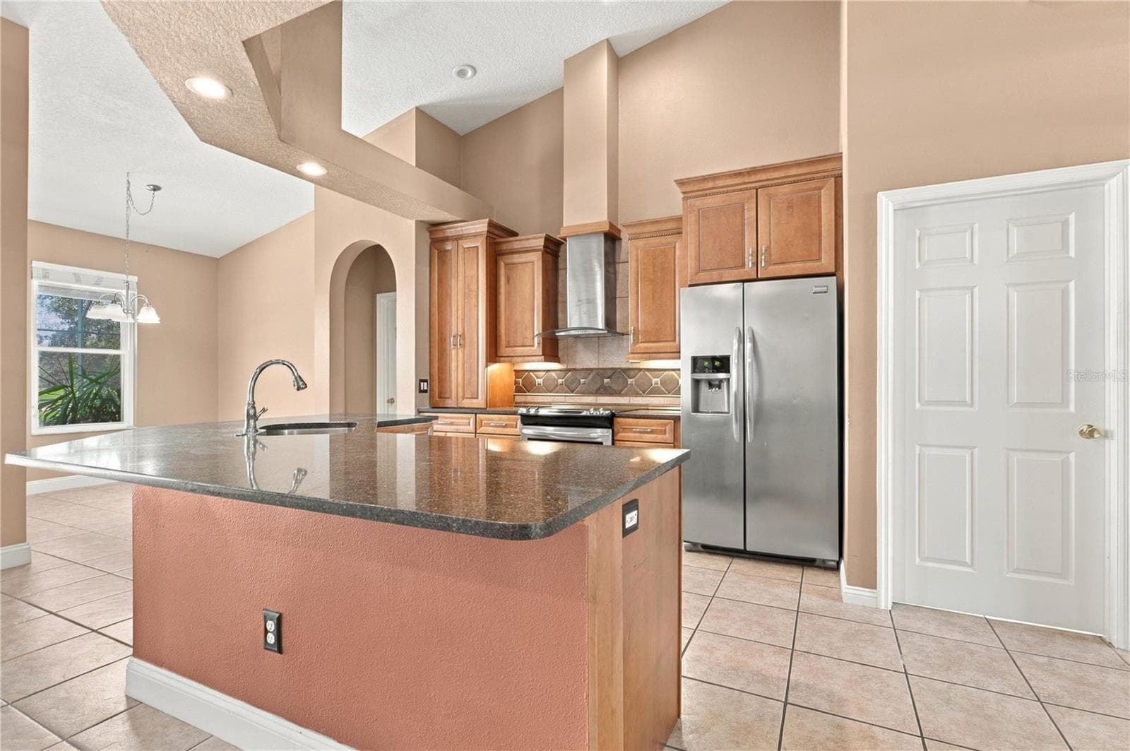 Single Family Residence at 10606 CLOUDVIEW DR, ORLANDO, photo 13 of 41