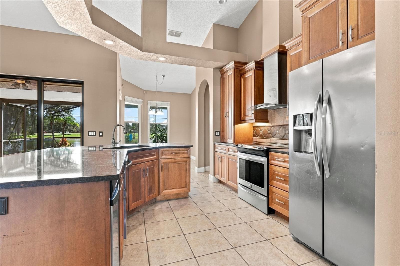 Single Family Residence at 10606 CLOUDVIEW DR, ORLANDO, photo 15 of 41