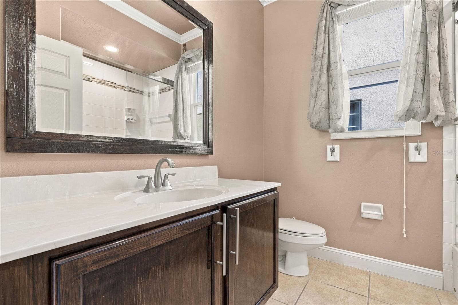 Single Family Residence at 10606 CLOUDVIEW DR, ORLANDO, photo 18 of 41