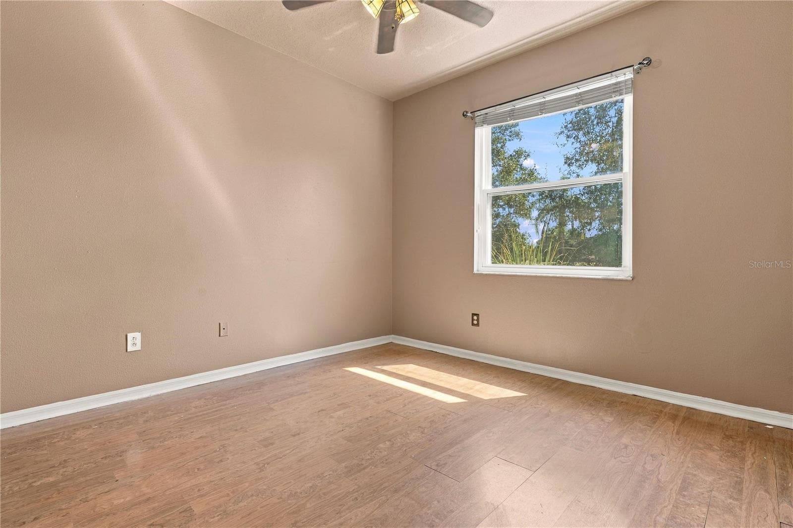 Single Family Residence at 10606 CLOUDVIEW DR, ORLANDO, photo 21 of 41