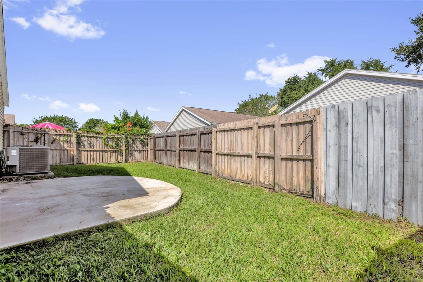 Single Family Residence at 25345 GREEN HERON DR, LEESBURG, photo 26 of 32