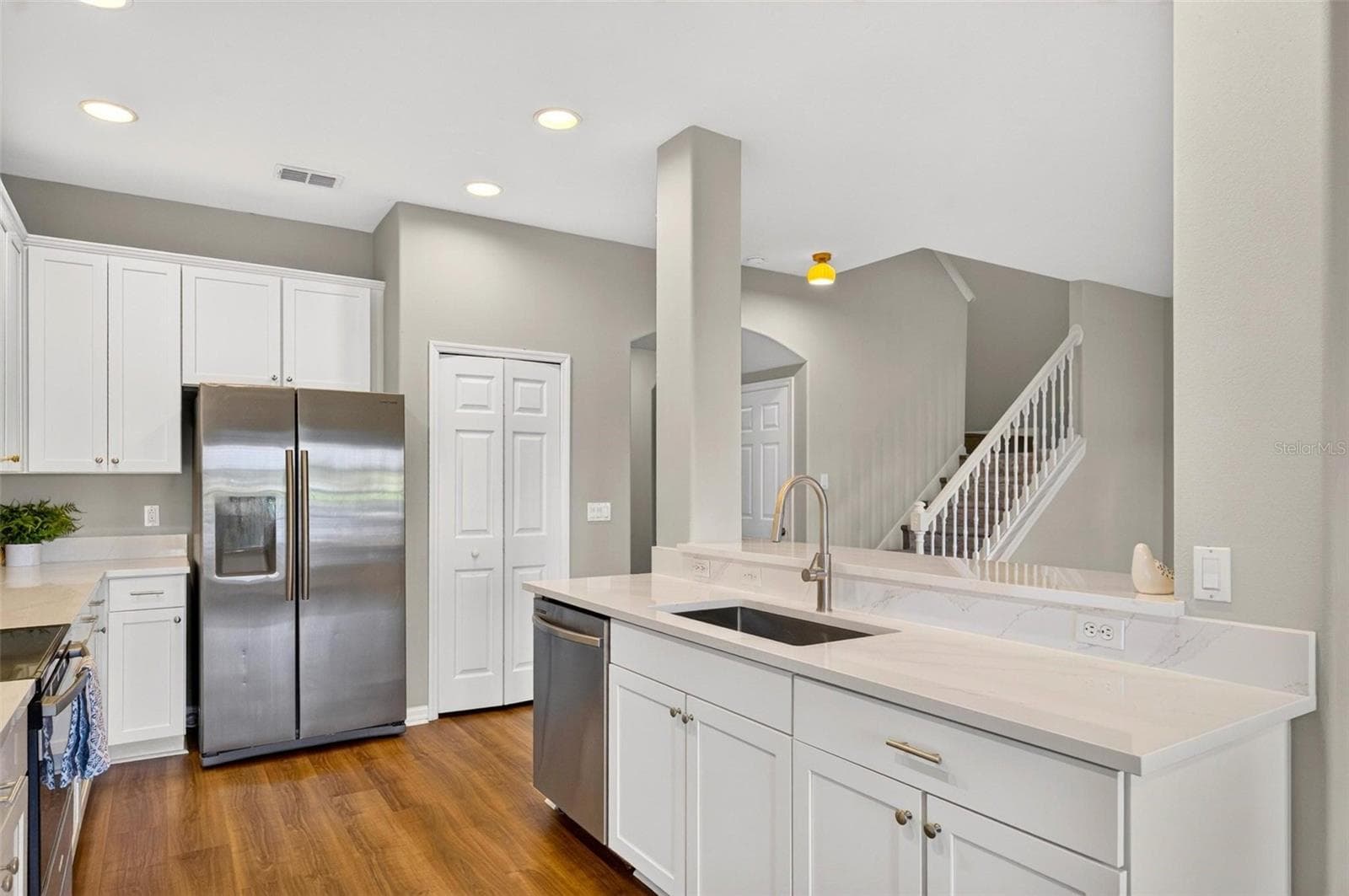 Single Family Residence at 13356 PHOENIX DR, ORLANDO, photo 13 of 136