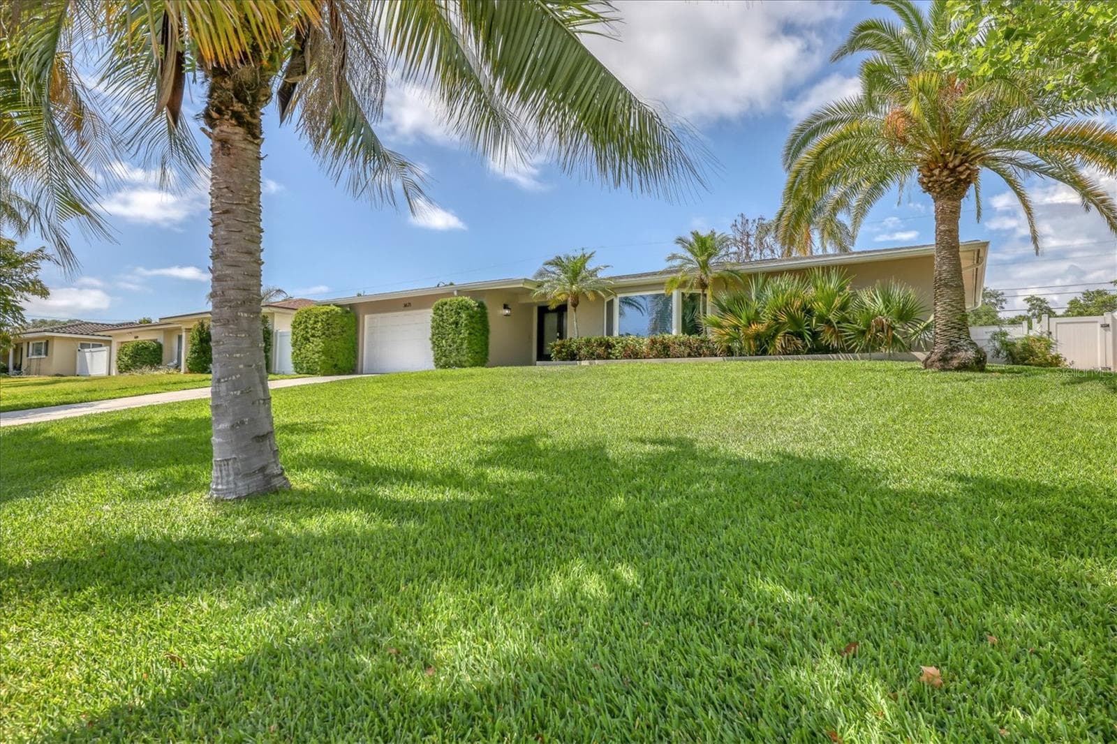 3671 AVOCADO RD
