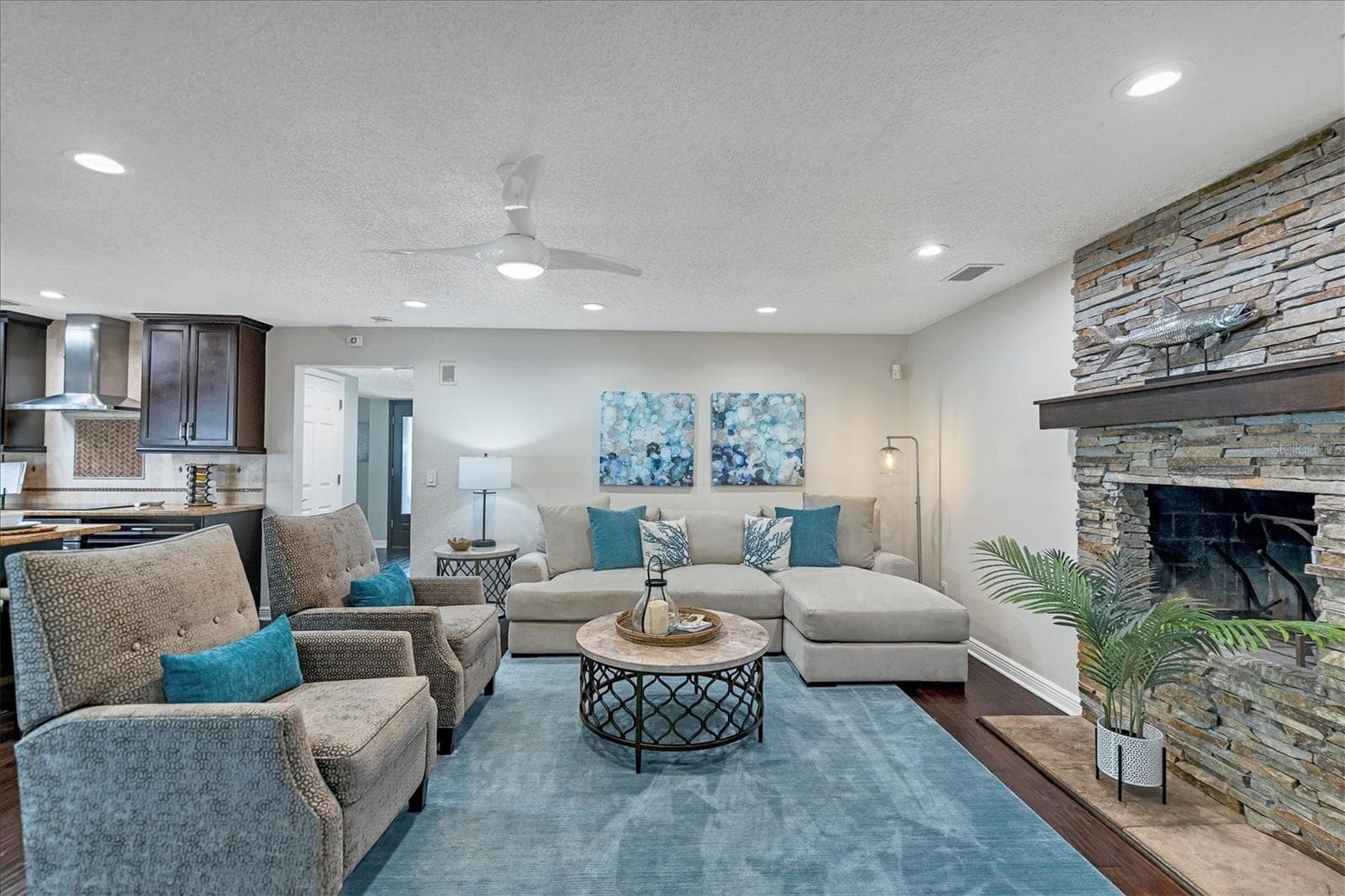 Single Family Residence at 3671 AVOCADO RD, LARGO, photo 17 of 36