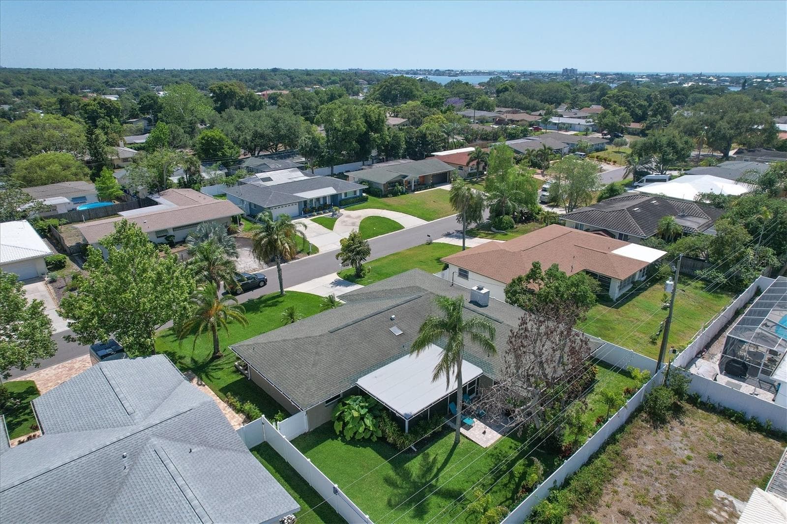 Single Family Residence at 3671 AVOCADO RD, LARGO, photo 35 of 36