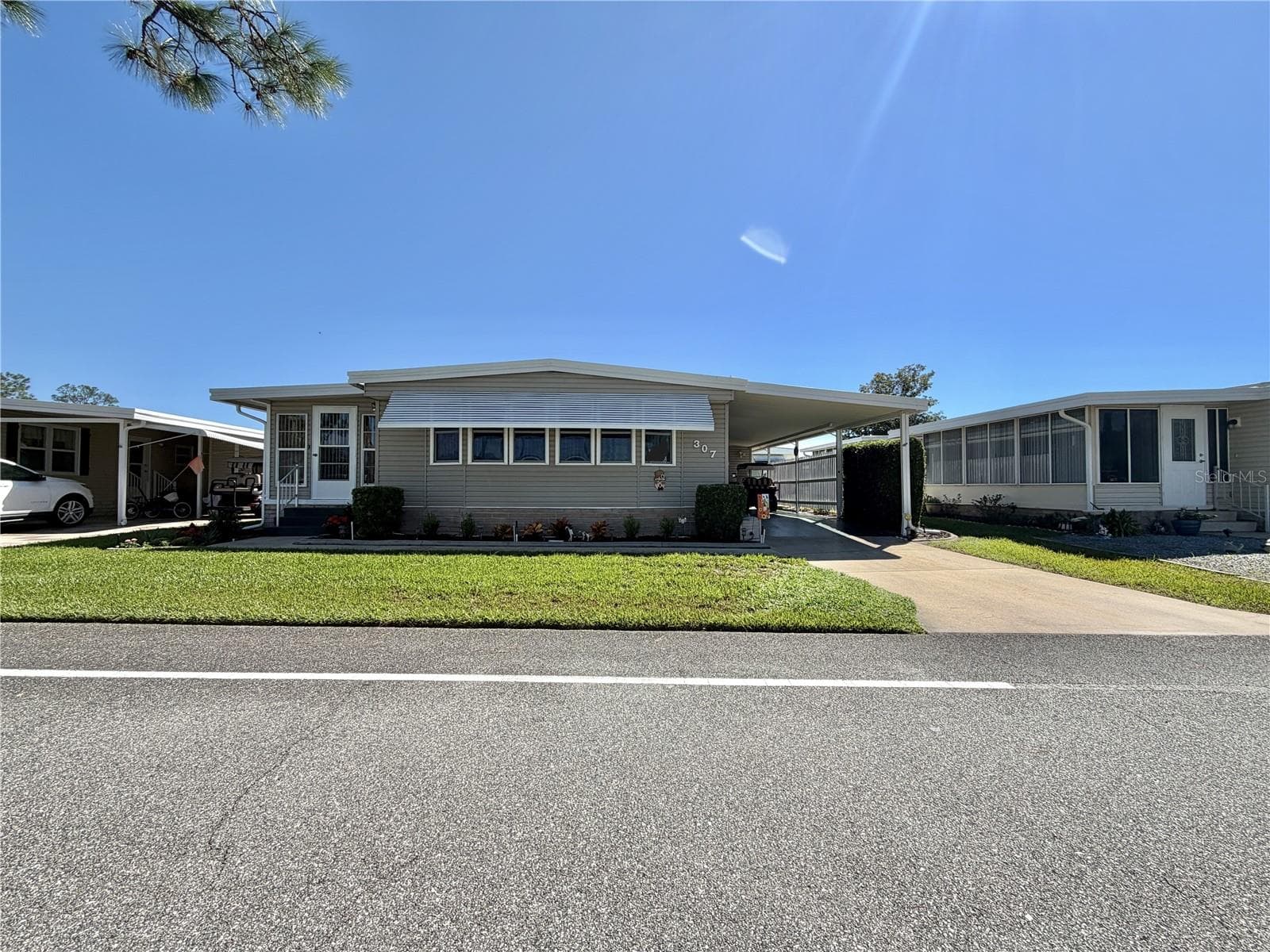 Mobile Home at 307 HAWTHORNE BLVD, LEESBURG, photo 51 of 58
