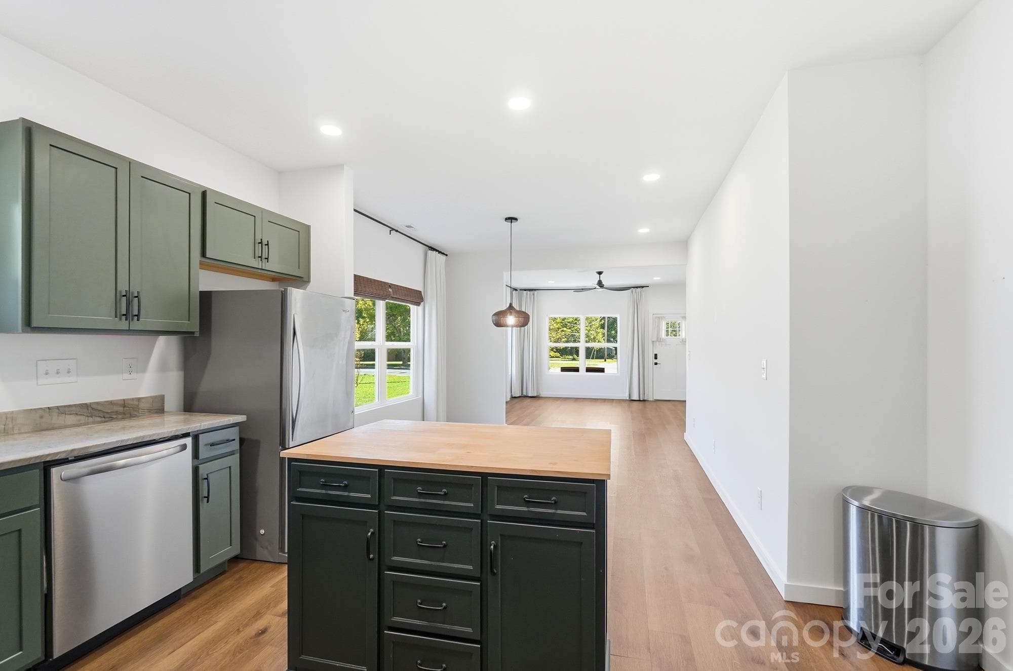 Single Family Residence at 1112 Crawford Road, Rock Hill, photo 20 of 48