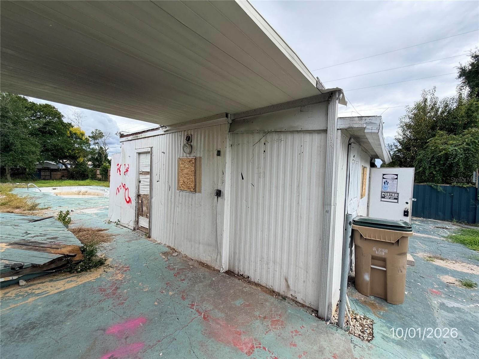 Manufactured Home at 12024 LAKEVIEW DR, LEESBURG, photo 66 of 70
