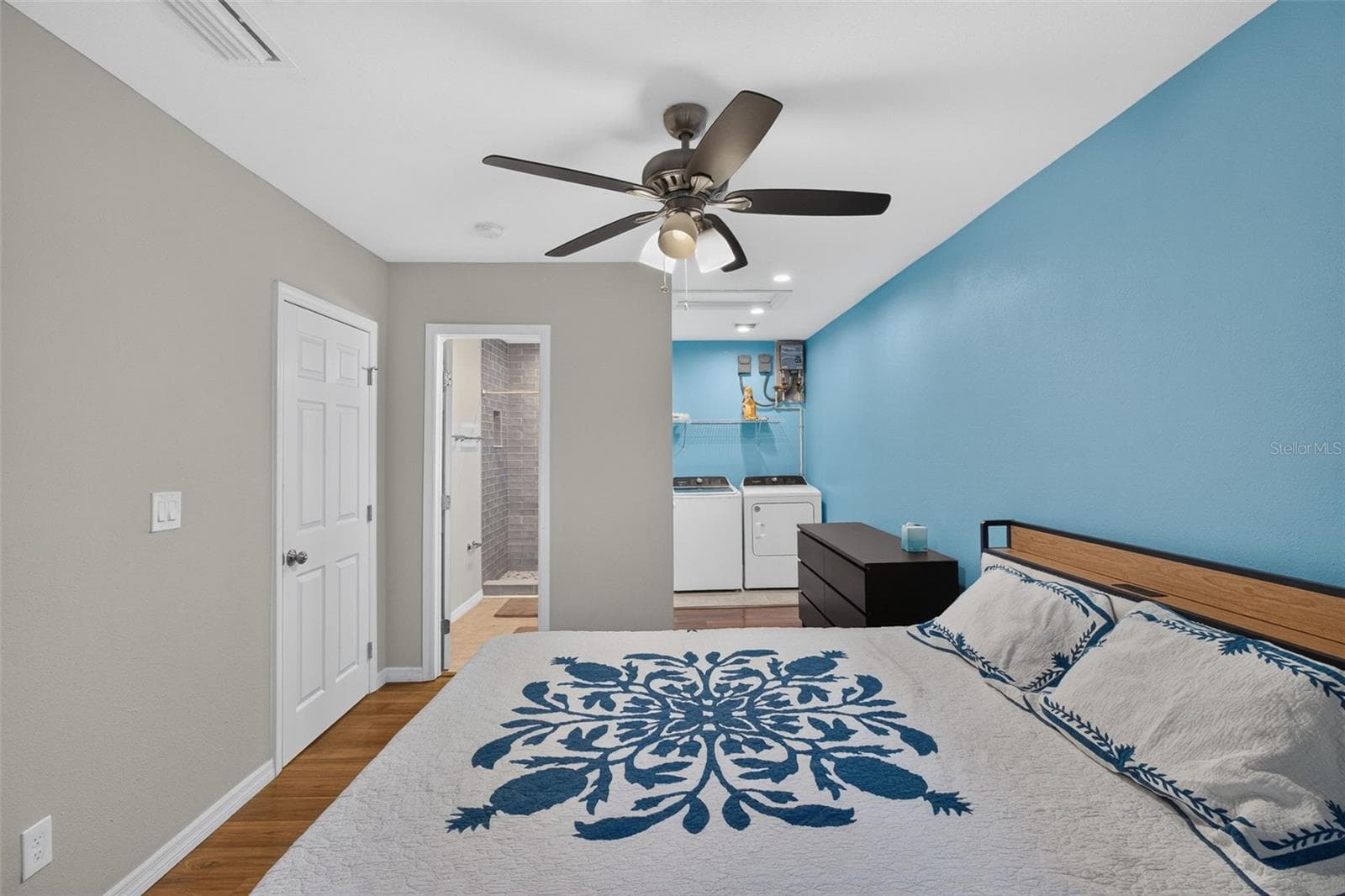 Single Family Residence at 1726 55TH ST S, GULFPORT, photo 19 of 43