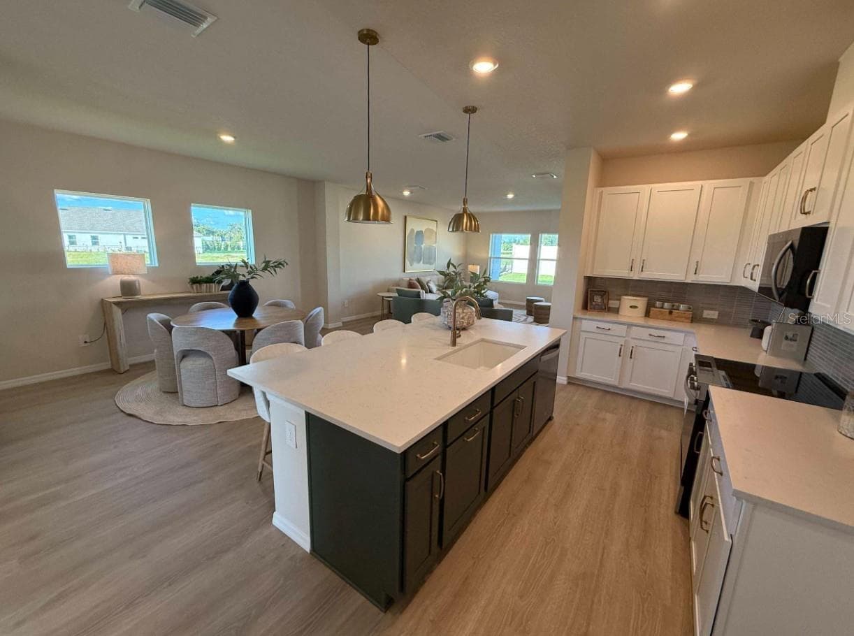 Kitchen - 3712 JONS LAKEVIEW ST, PLANT CITY