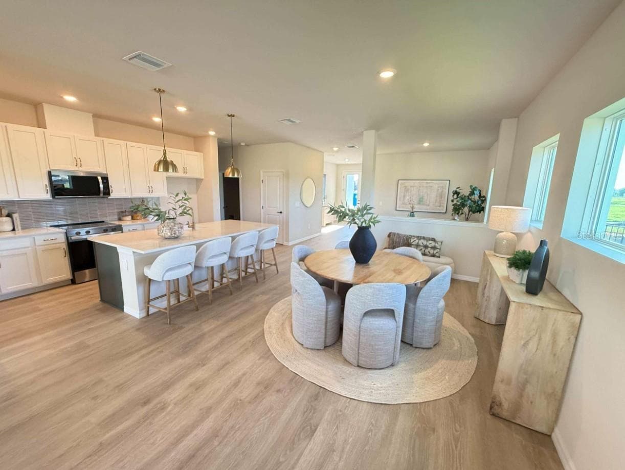 Kitchen - 3712 JONS LAKEVIEW ST, PLANT CITY