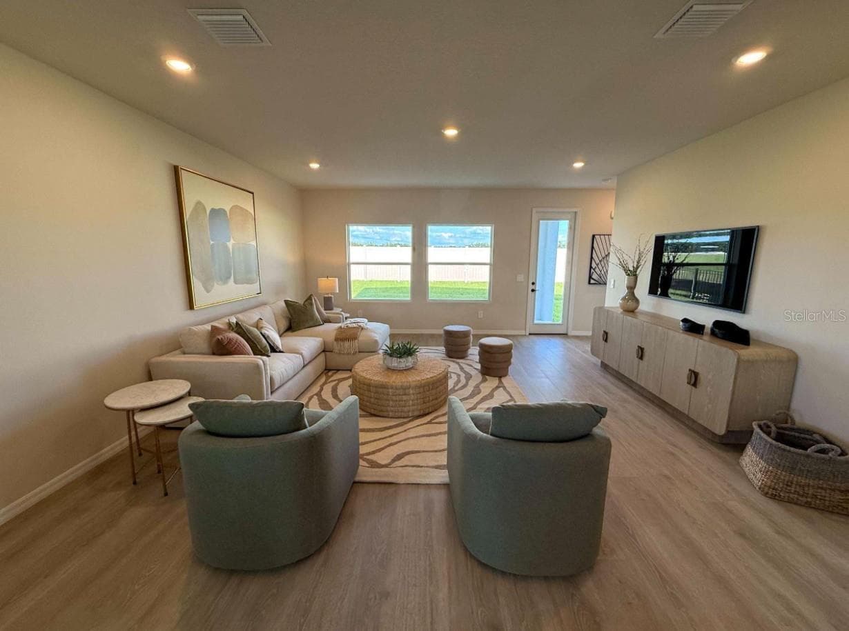 Family Room - 3712 JONS LAKEVIEW ST, PLANT CITY