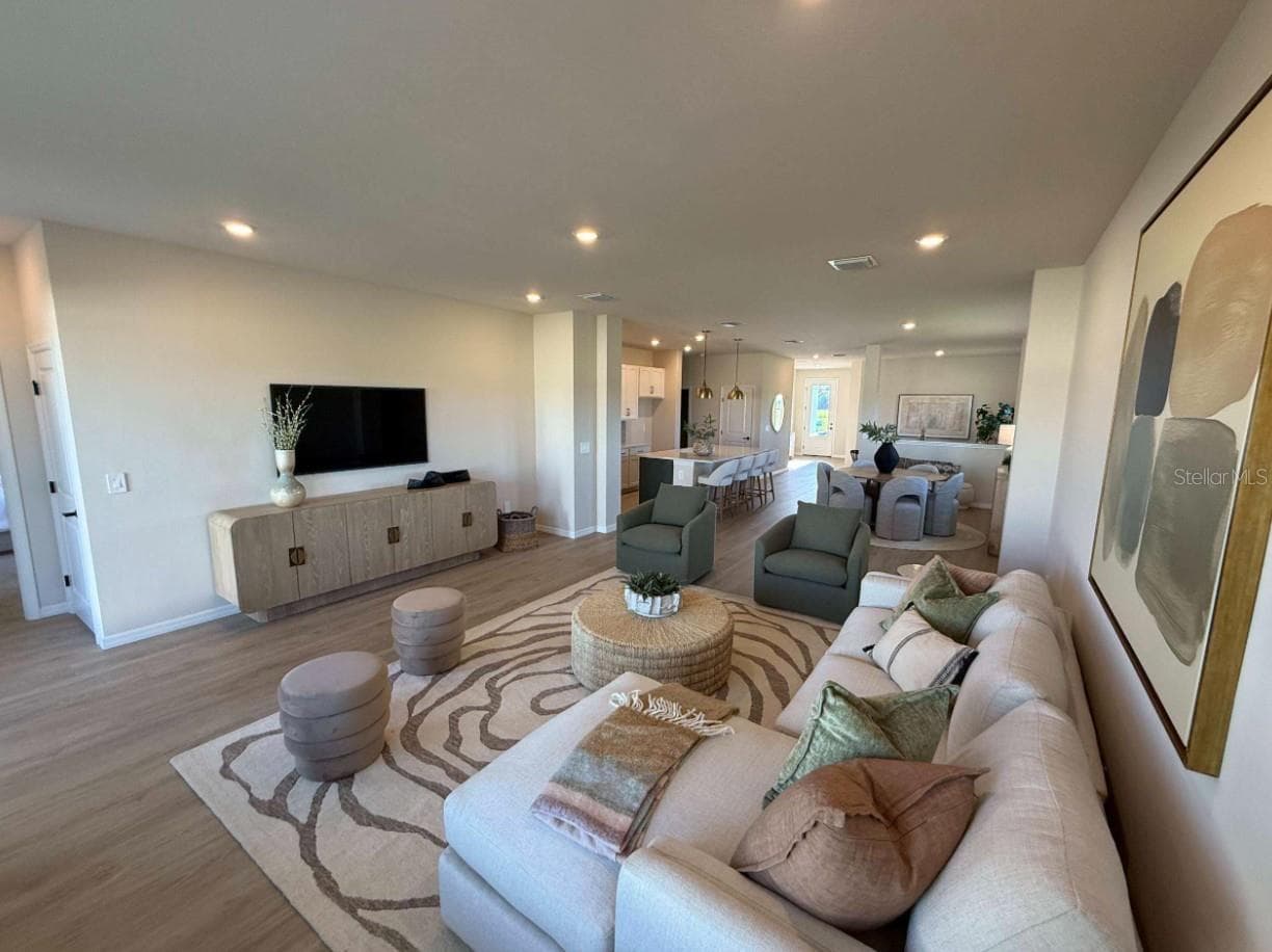 Family Room - 3712 JONS LAKEVIEW ST, PLANT CITY