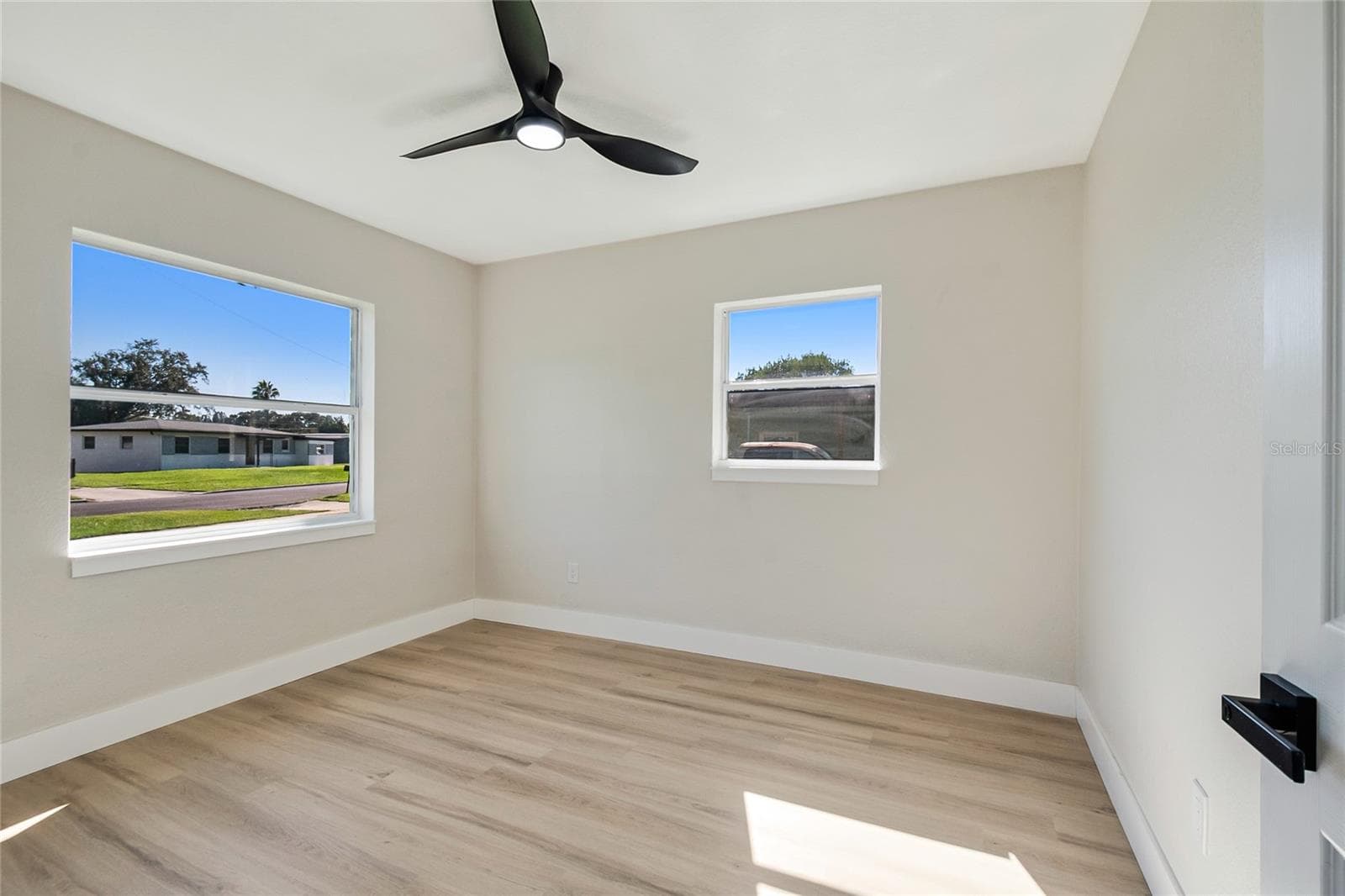 Single Family Residence at 7405 AUTUMNVALE DR, ORLANDO, photo 32 of 43