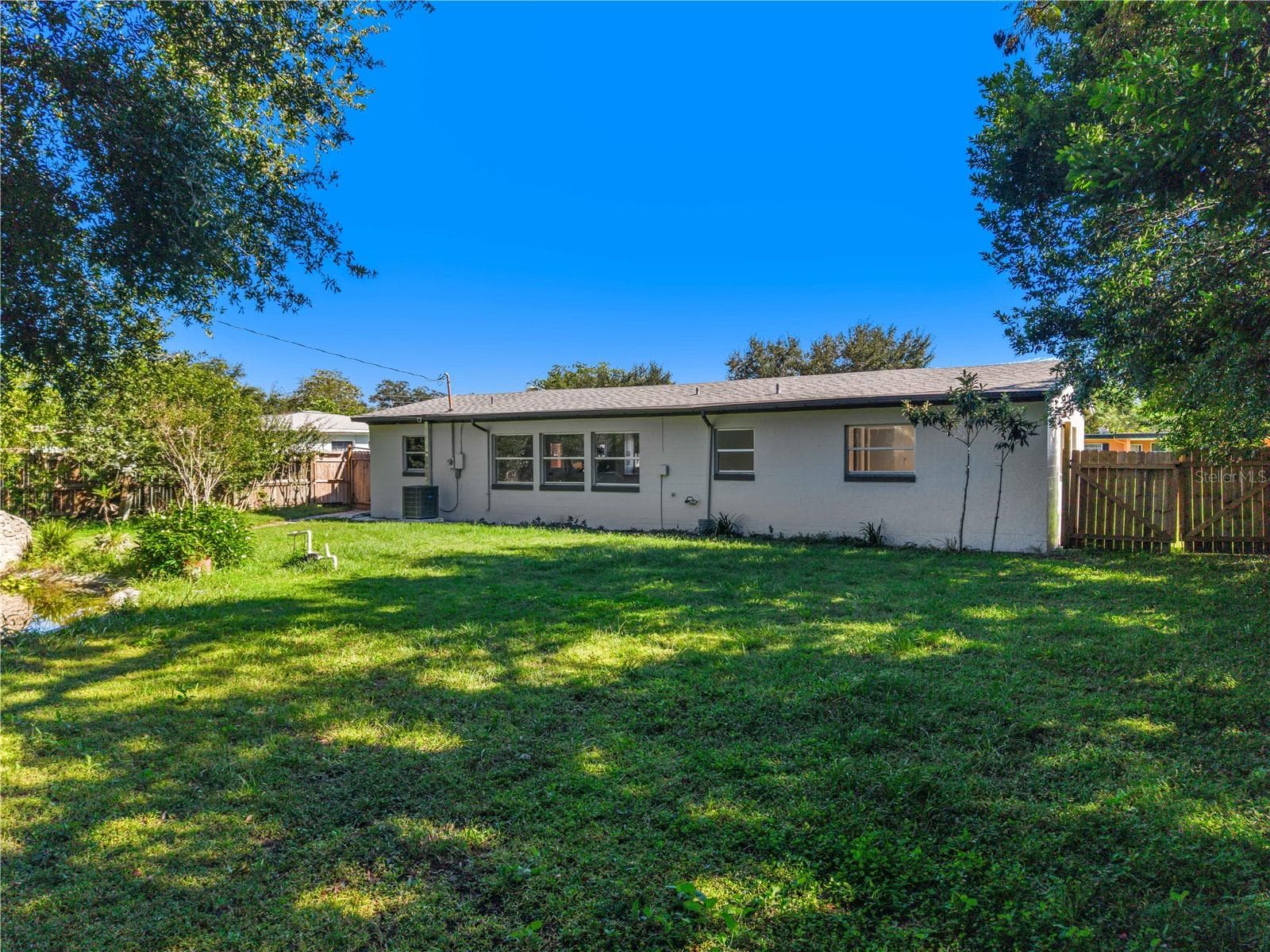 Single Family Residence at 7405 AUTUMNVALE DR, ORLANDO, photo 36 of 43