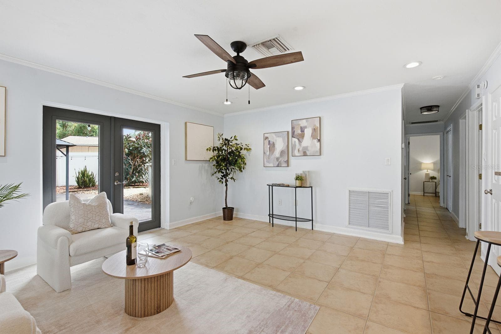 Single Family Residence at 961 LEXINGTON DR, DUNEDIN, photo 7 of 57