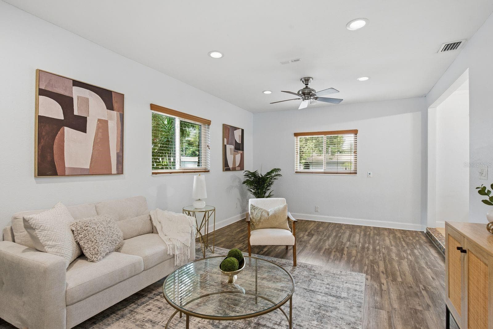 Single Family Residence at 961 LEXINGTON DR, DUNEDIN, photo 31 of 57