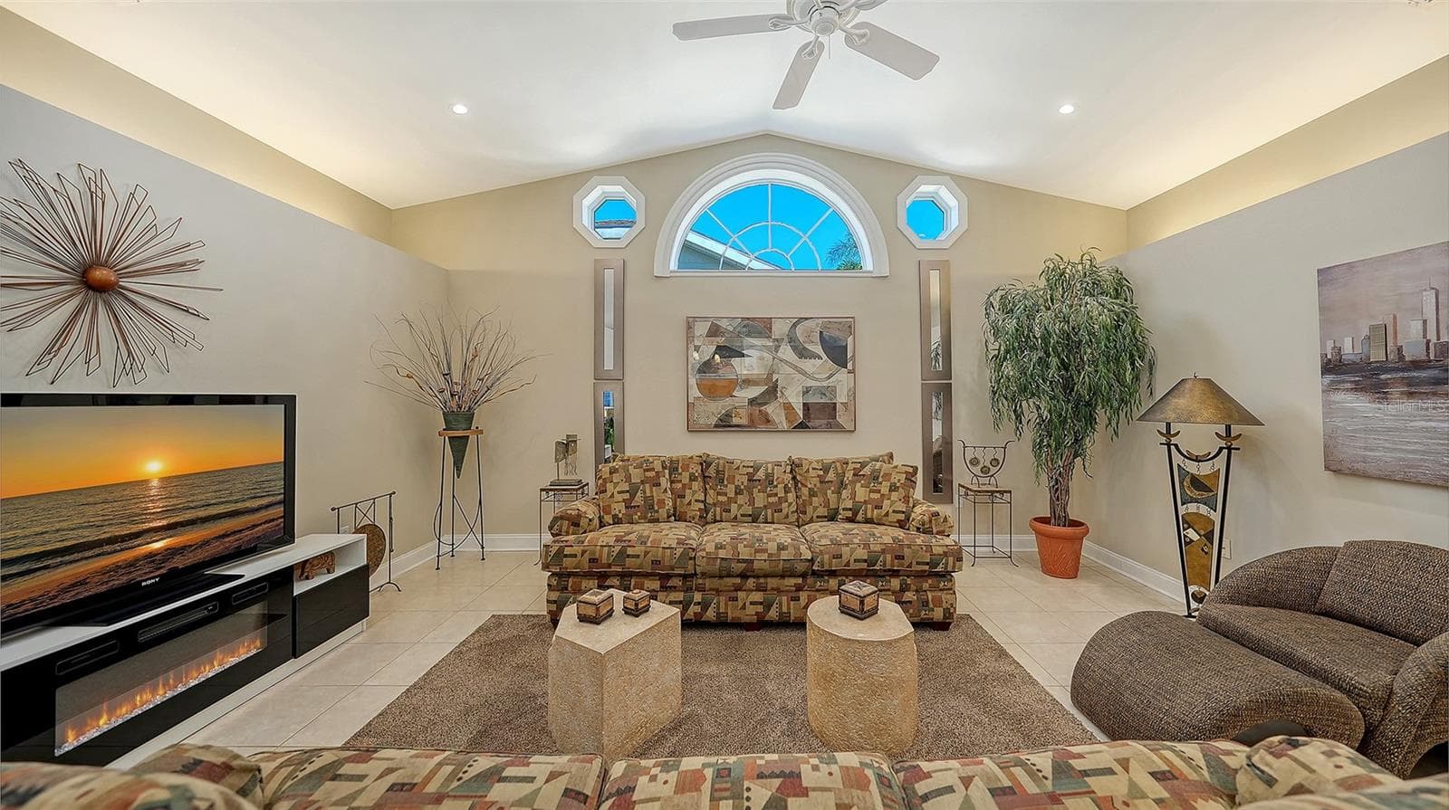 Single Family Residence at 7975 MONTICELLO LN, SARASOTA, photo 23 of 59