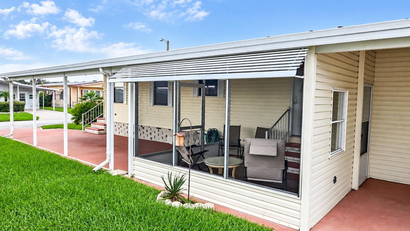 space for outdoor golf cart parking - 5716 PAWNEE ST, ZEPHYRHILLS