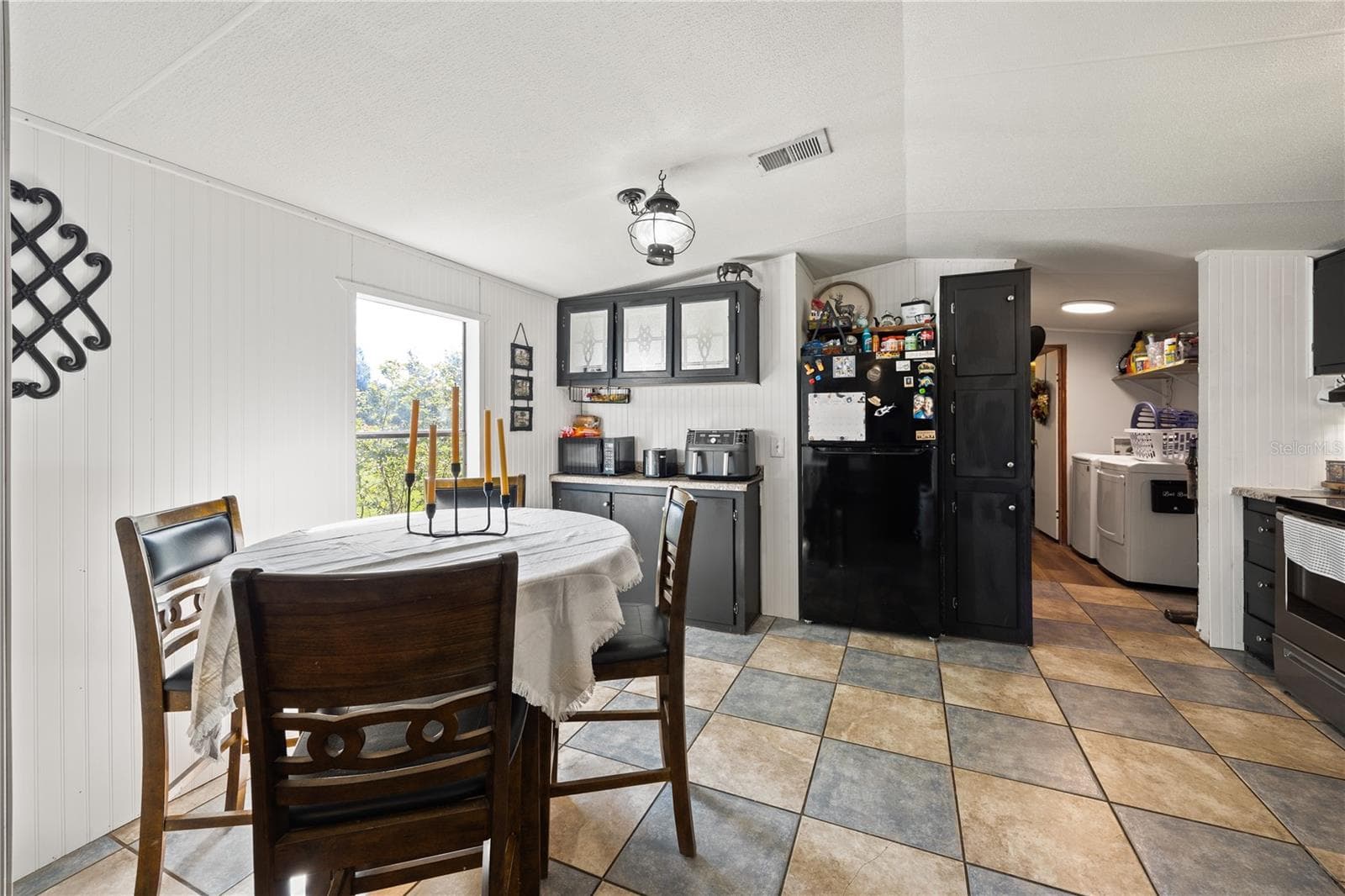 Manufactured Home at 2531 CR 546A, BUSHNELL, photo 20 of 99
