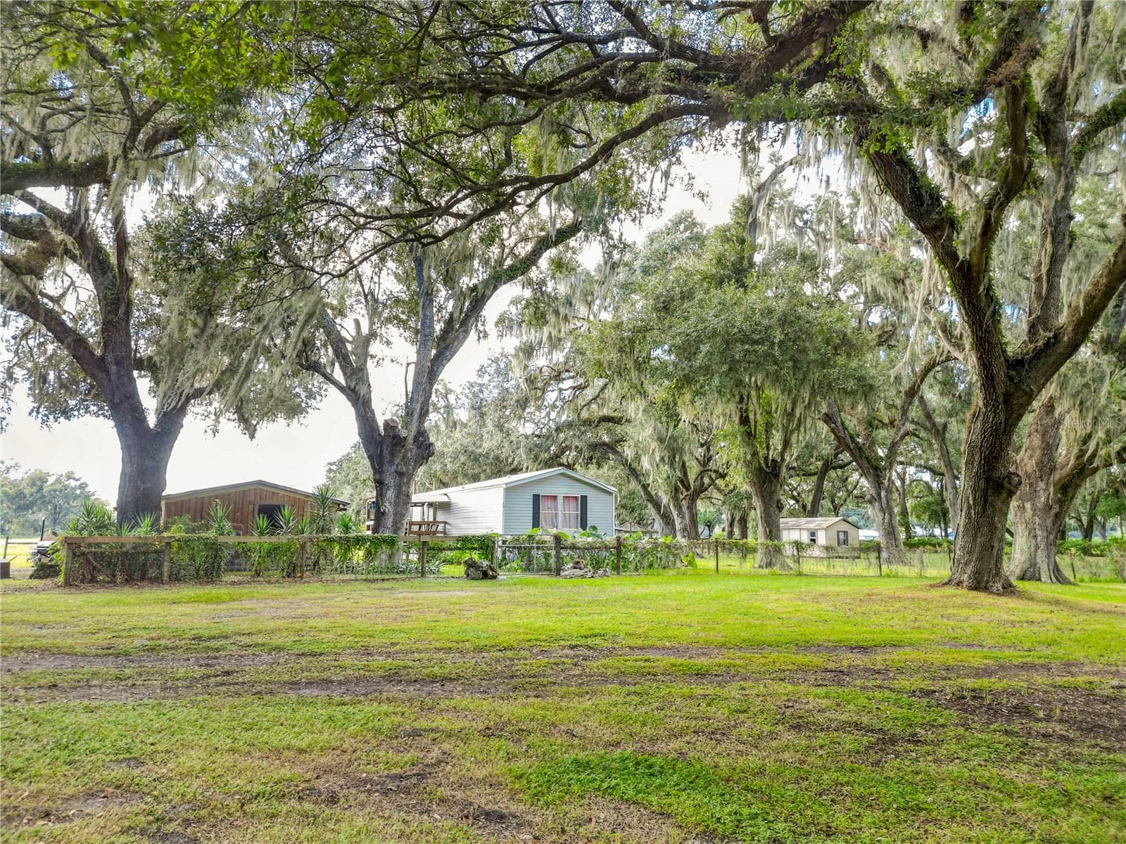Manufactured Home at 2531 CR 546A, BUSHNELL, photo 75 of 99
