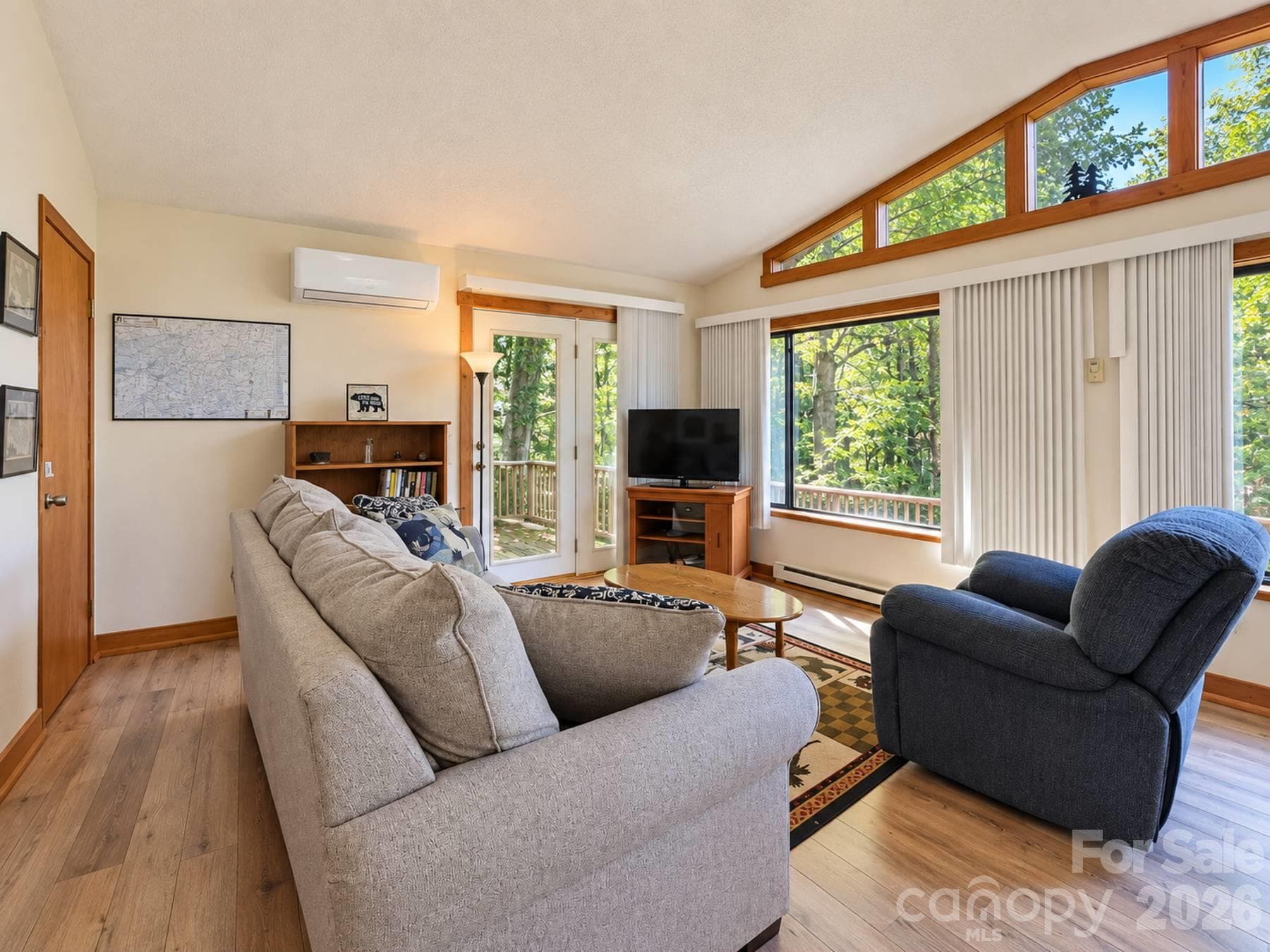 Single Family Residence at 414 Bear Lake Circle, Whittier, photo 8 of 41
