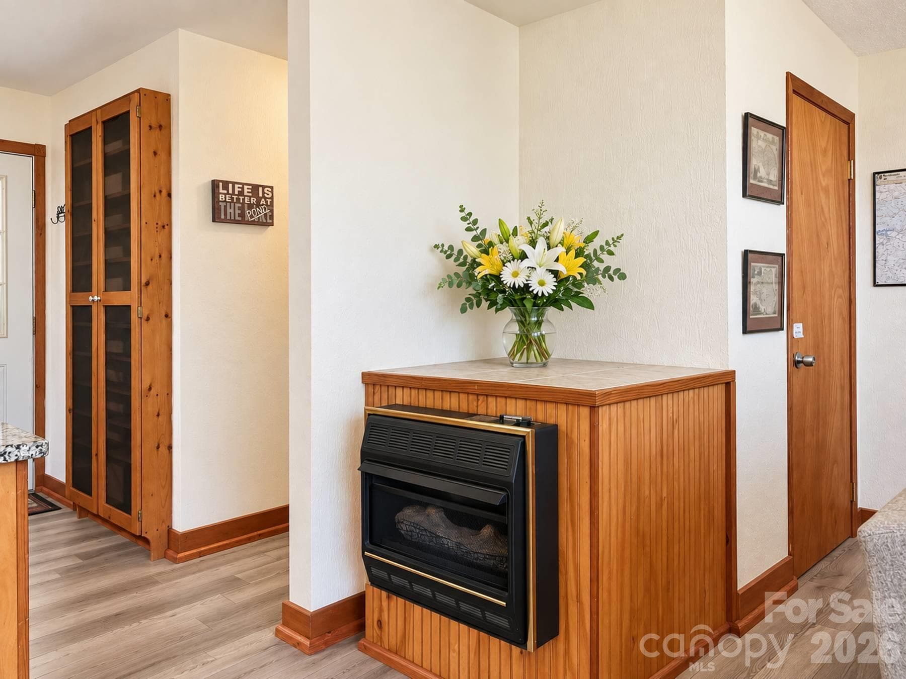 Single Family Residence at 414 Bear Lake Circle, Whittier, photo 16 of 41