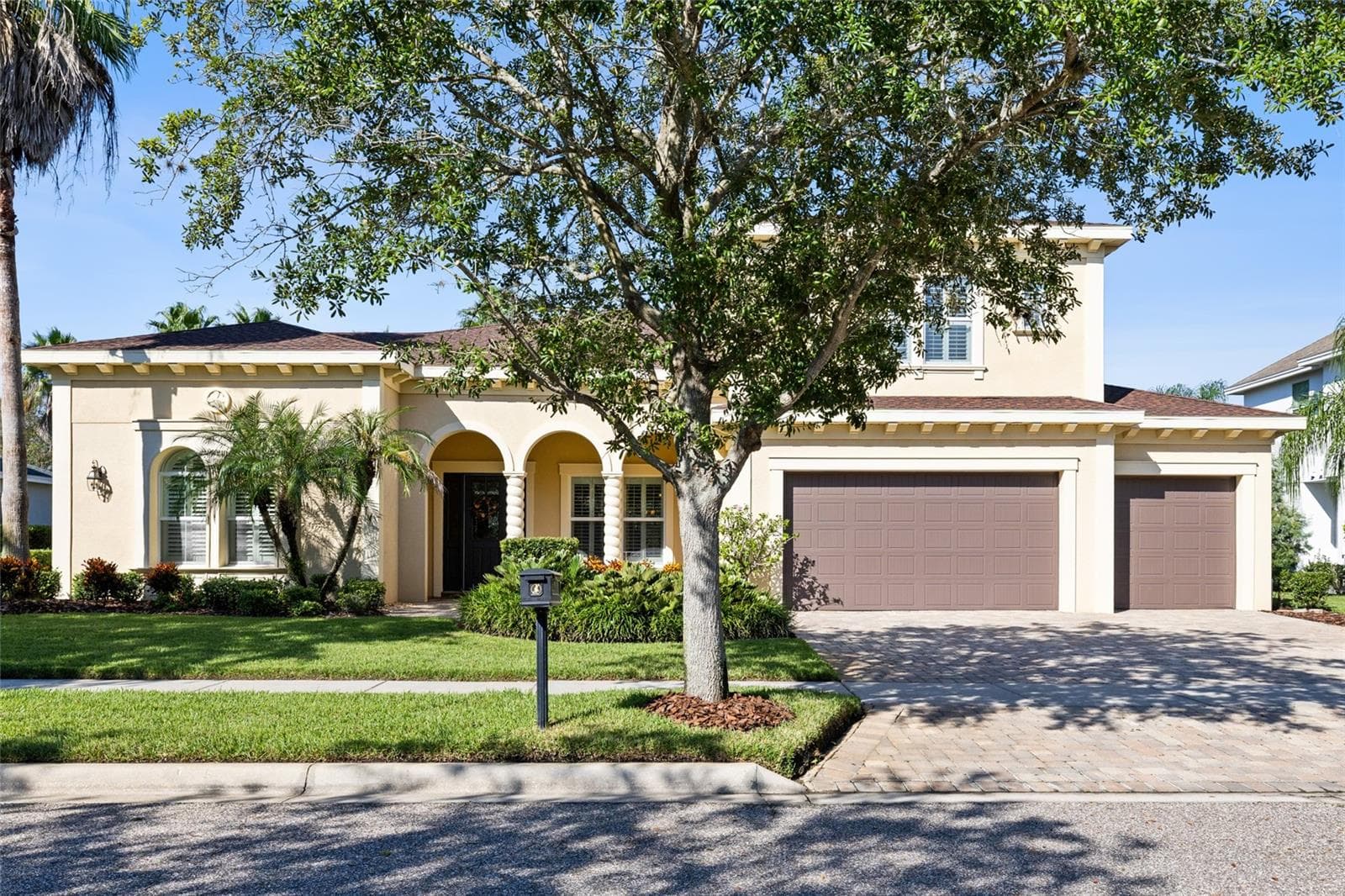 Single Family Residence at 5915 ALANA LEIGH PL, LITHIA, photo 5 of 86