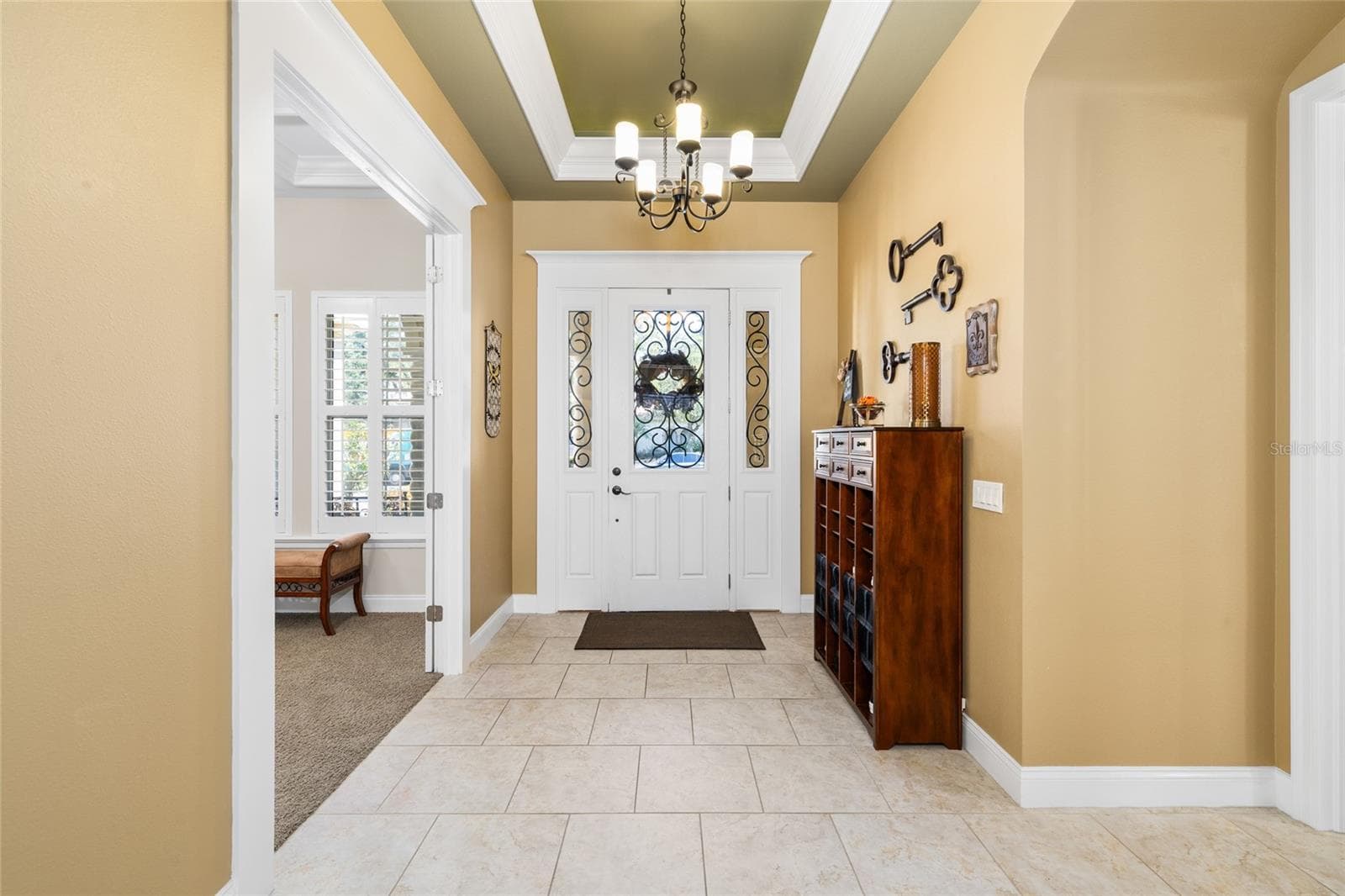 Single Family Residence at 5915 ALANA LEIGH PL, LITHIA, photo 9 of 86