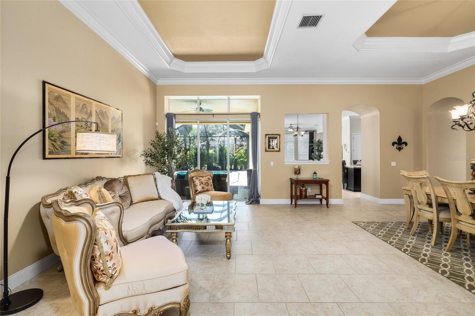 Single Family Residence at 5915 ALANA LEIGH PL, LITHIA, photo 14 of 86