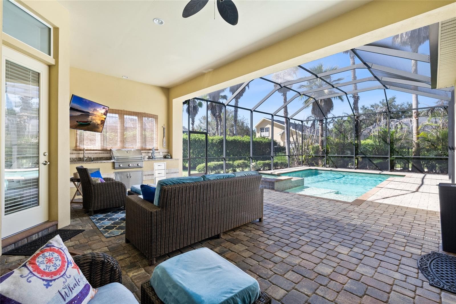 Single Family Residence at 5915 ALANA LEIGH PL, LITHIA, photo 51 of 86