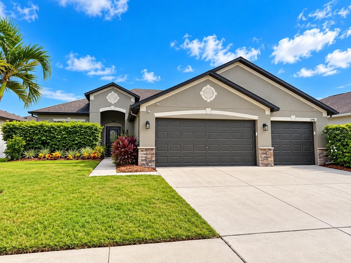 Single Family Residence at 3748 ROUND TABLE CT, LAND O LAKES, photo 4 of 112