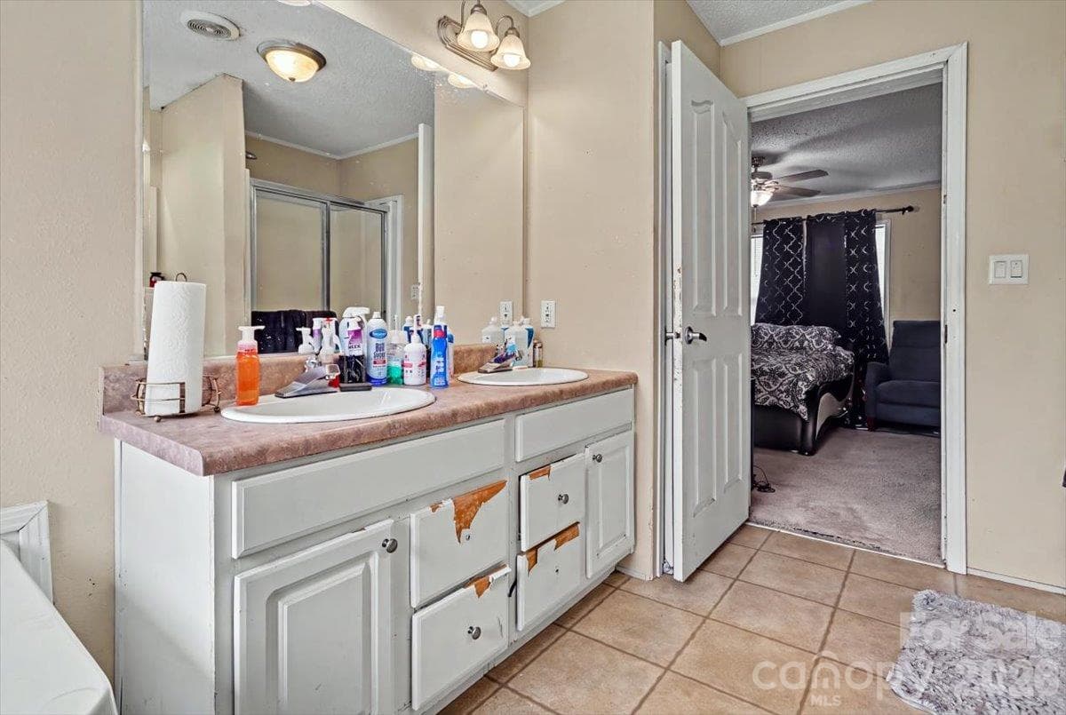 Single Family Residence at 111 Magnolia Gardens Drive, Jacksonville, photo 20 of 32