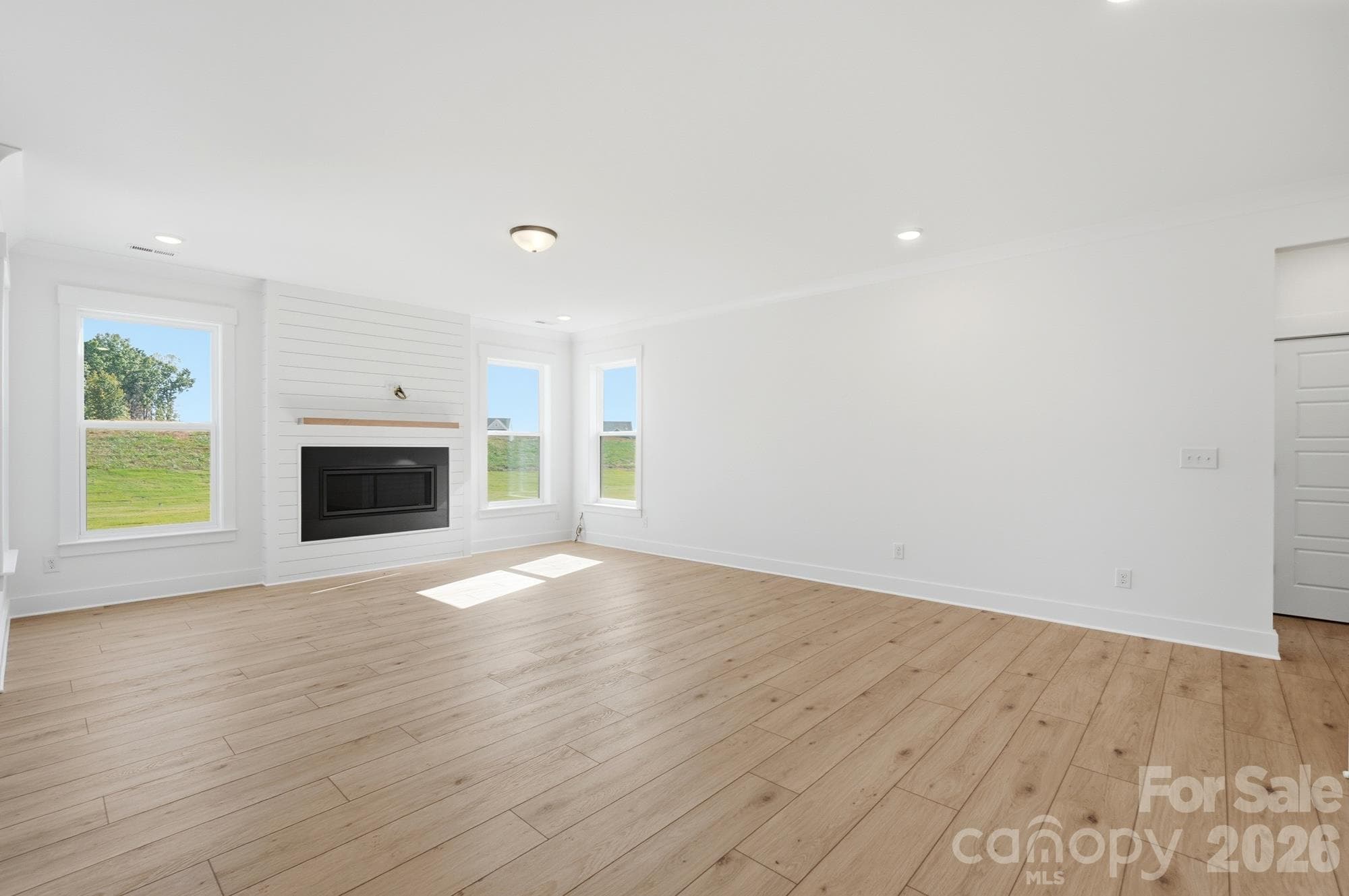 Family Room - 4475 Blue Mound Court, Stanley