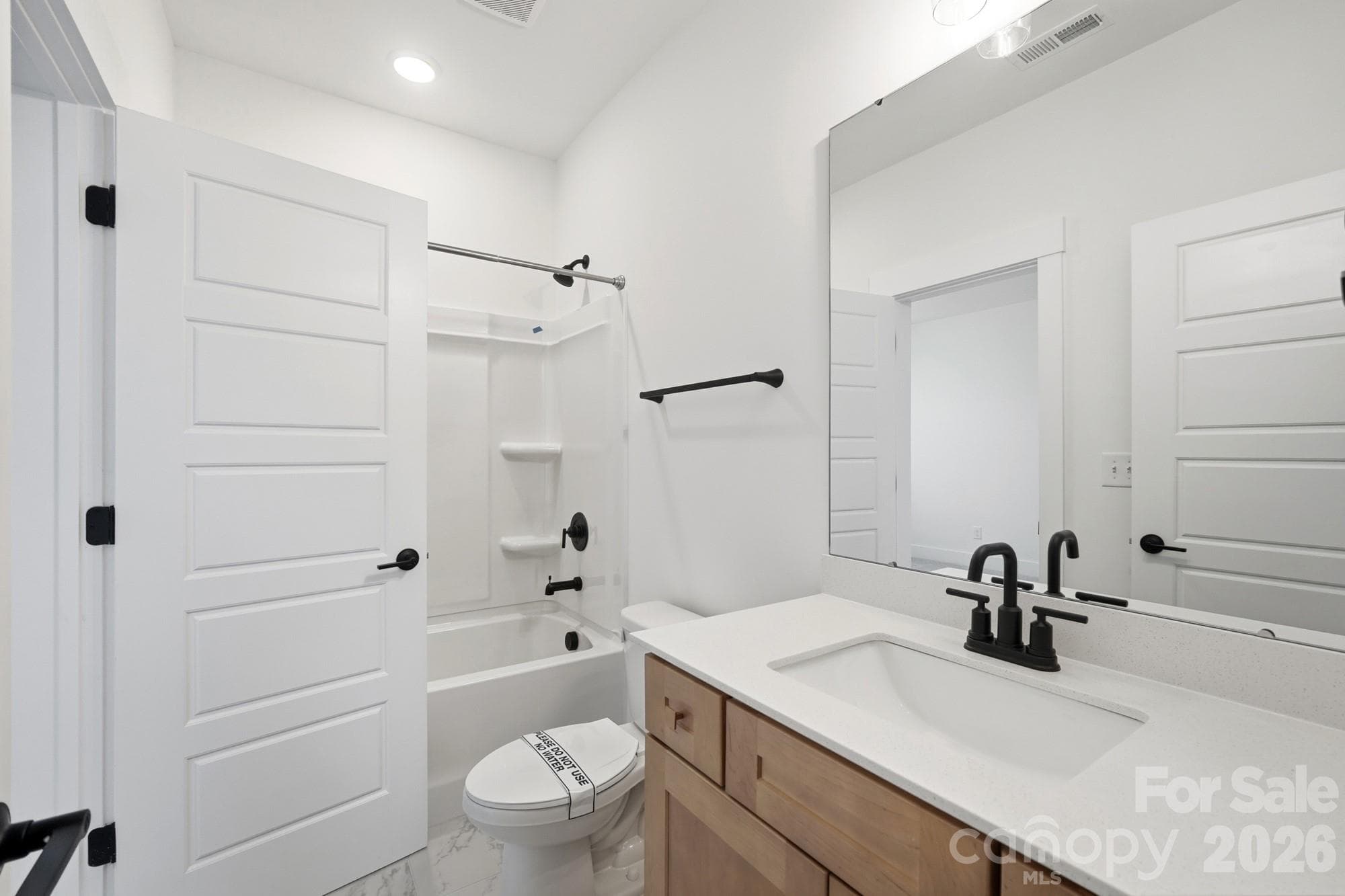 Bath 3 - 4475 Blue Mound Court, Stanley
