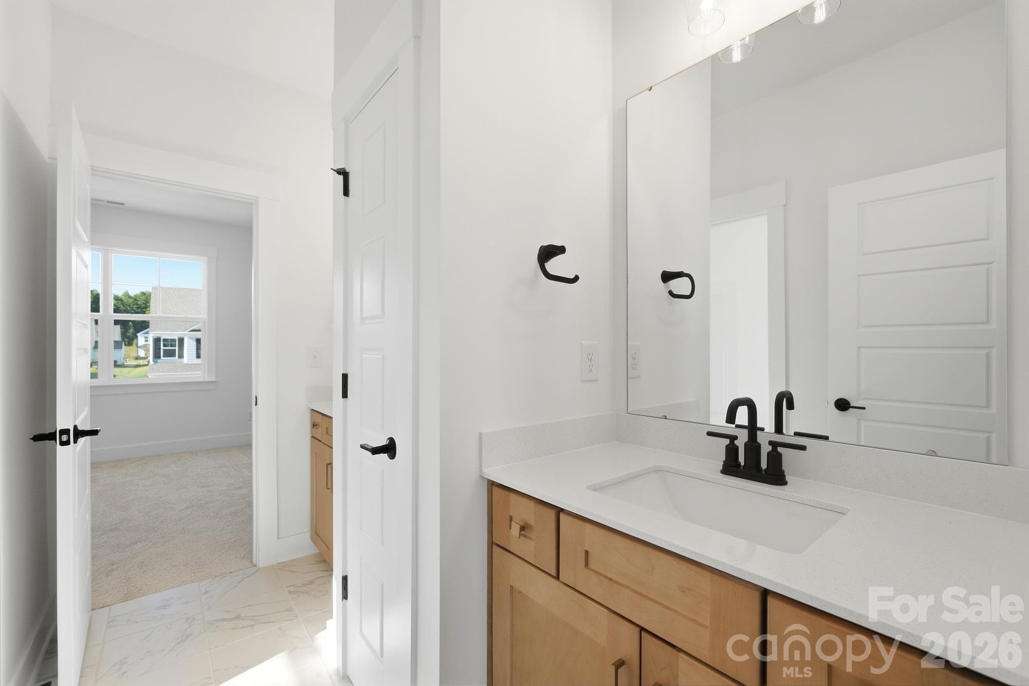 Jack and Jill bath - 4475 Blue Mound Court, Stanley