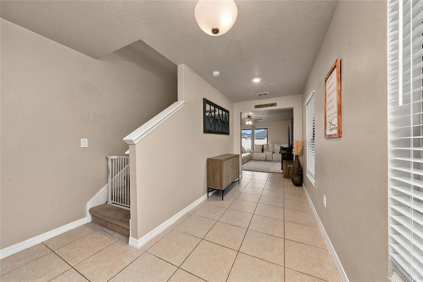 Single Family Residence at 2227 CASPIAN DR, LAKELAND, photo 7 of 32