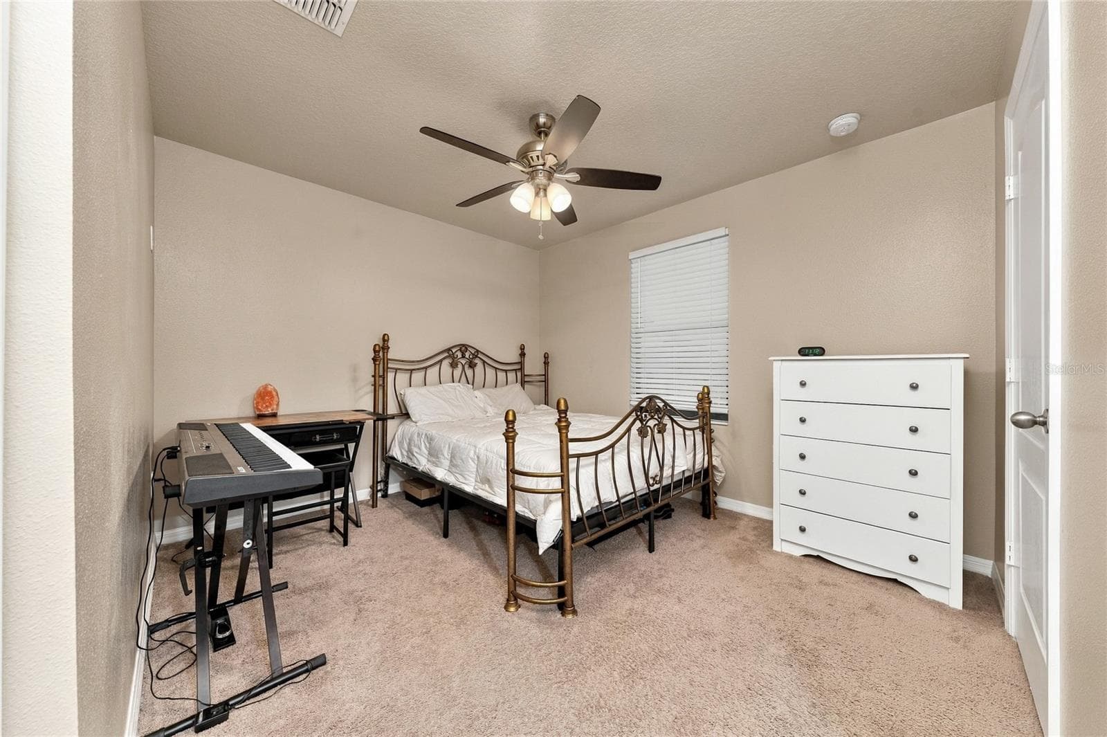 Single Family Residence at 2227 CASPIAN DR, LAKELAND, photo 16 of 32