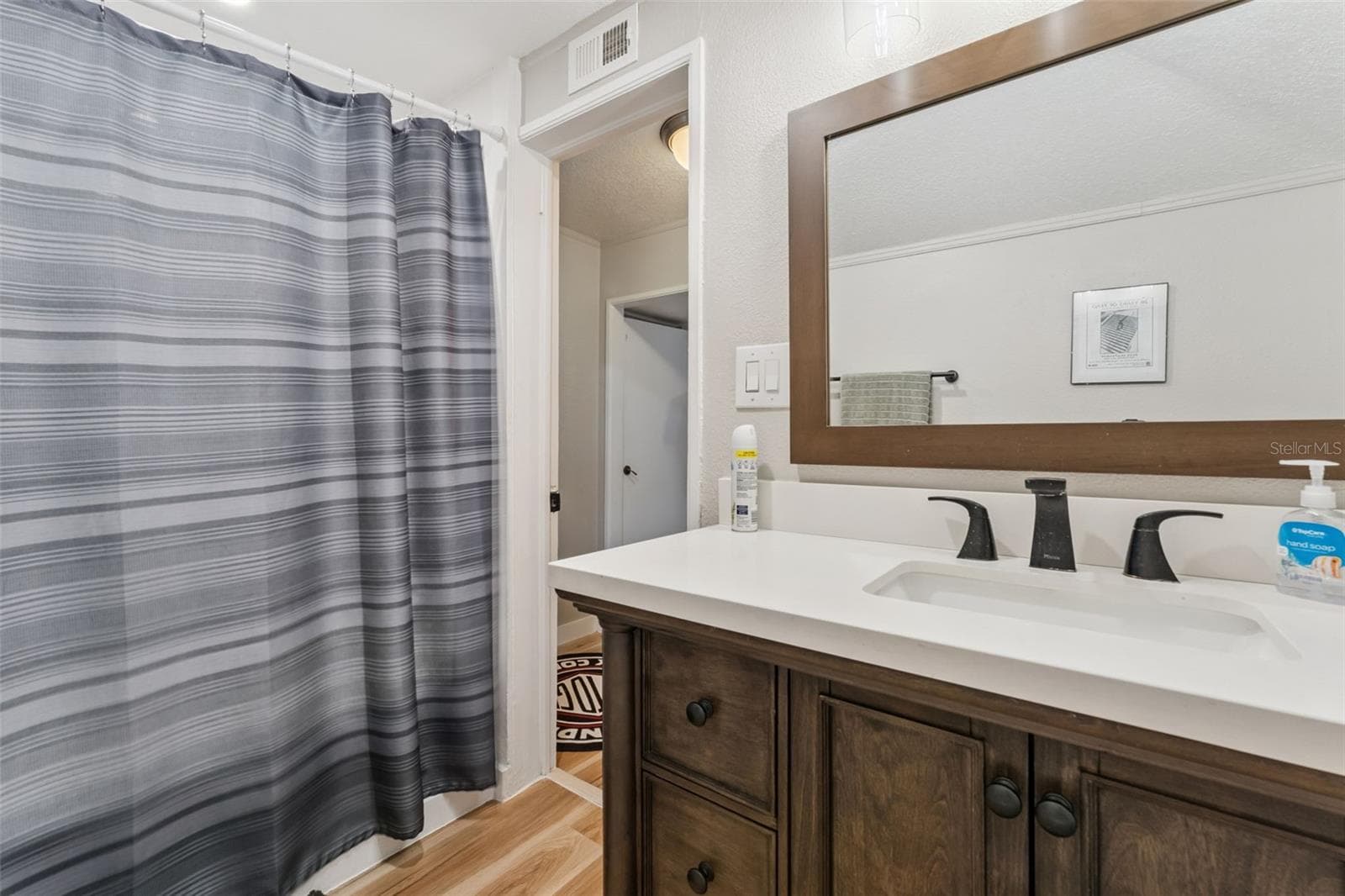 Upstairs 2/1 - 1438 CATHERINE ST, ORLANDO