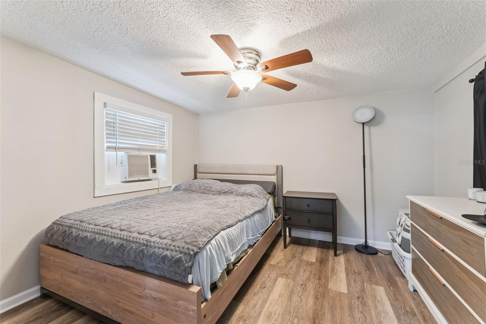 Cottage - 1438 CATHERINE ST, ORLANDO