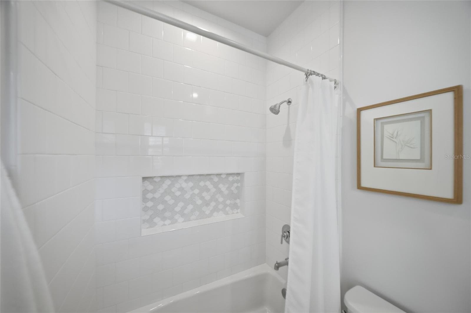 Single Family Residence at 8340 CATAMARAN CIR, LAKEWOOD RANCH, photo 39 of 54
