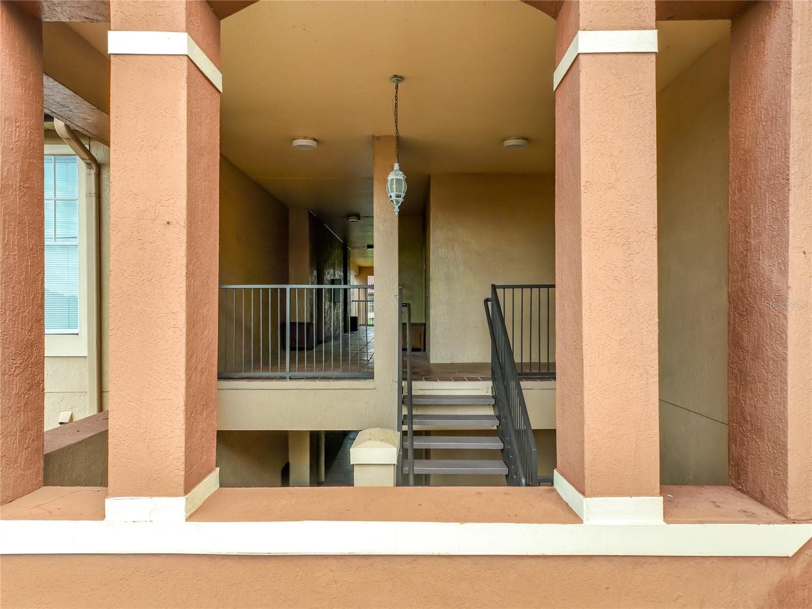 Front - 5578 METROWEST BLVD #1-310, ORLANDO