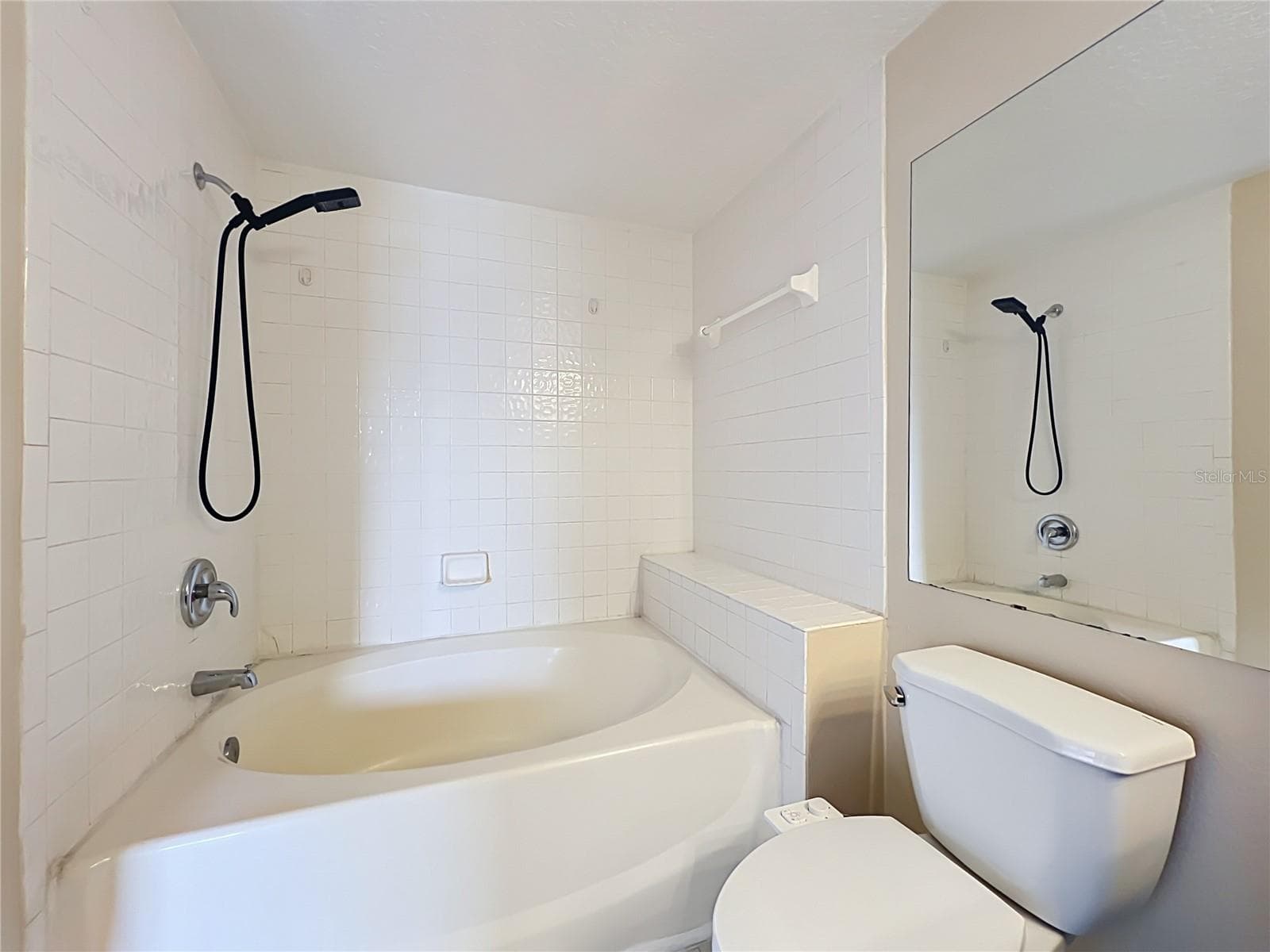 Primary Bathroom - 5578 METROWEST BLVD #1-310, ORLANDO
