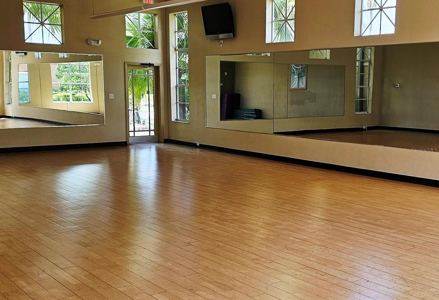 Fitness Studio - 5578 METROWEST BLVD #1-310, ORLANDO