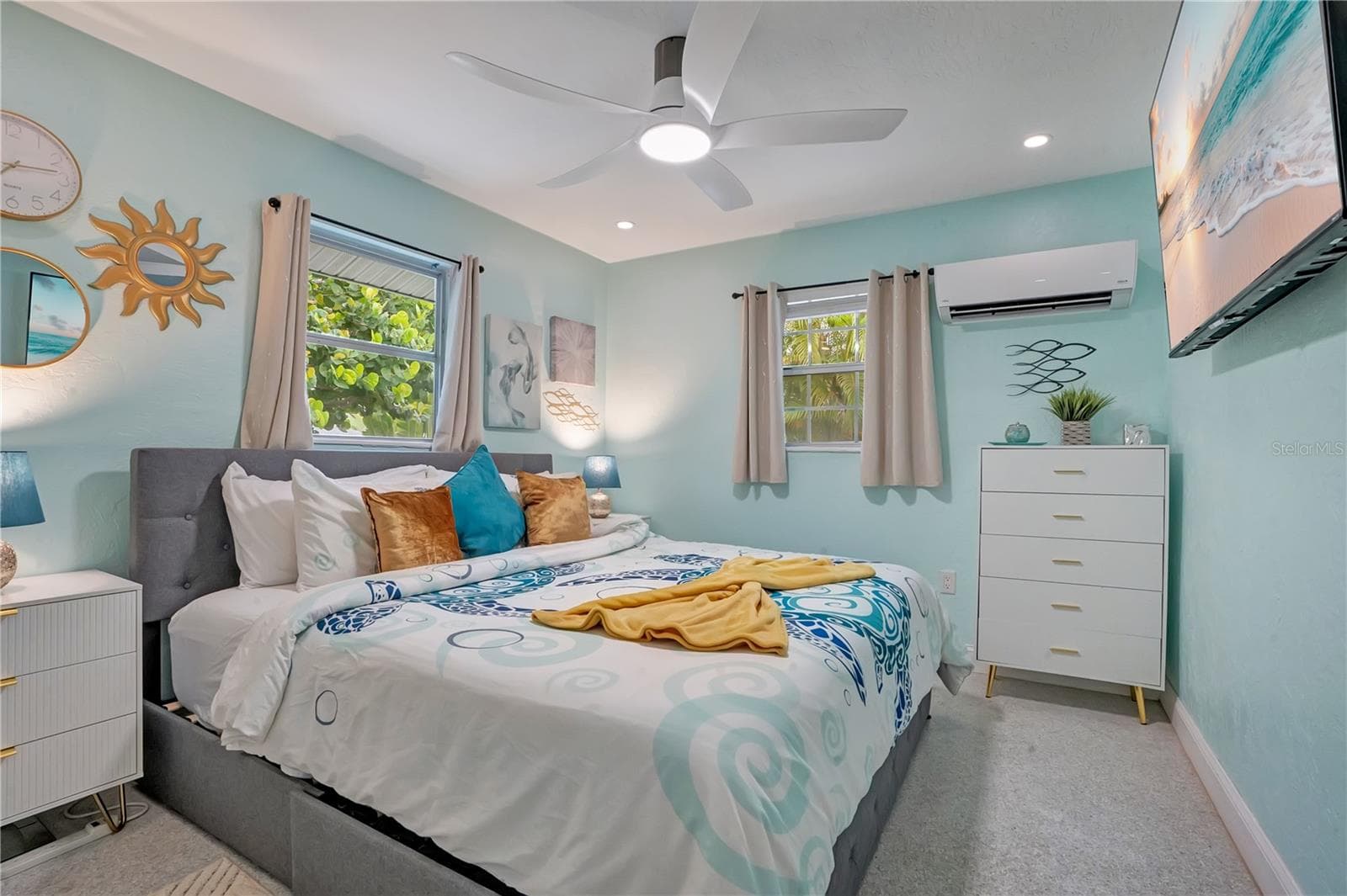 Condominium at 571 SAINT JUDES DR #4, LONGBOAT KEY, photo 8 of 18