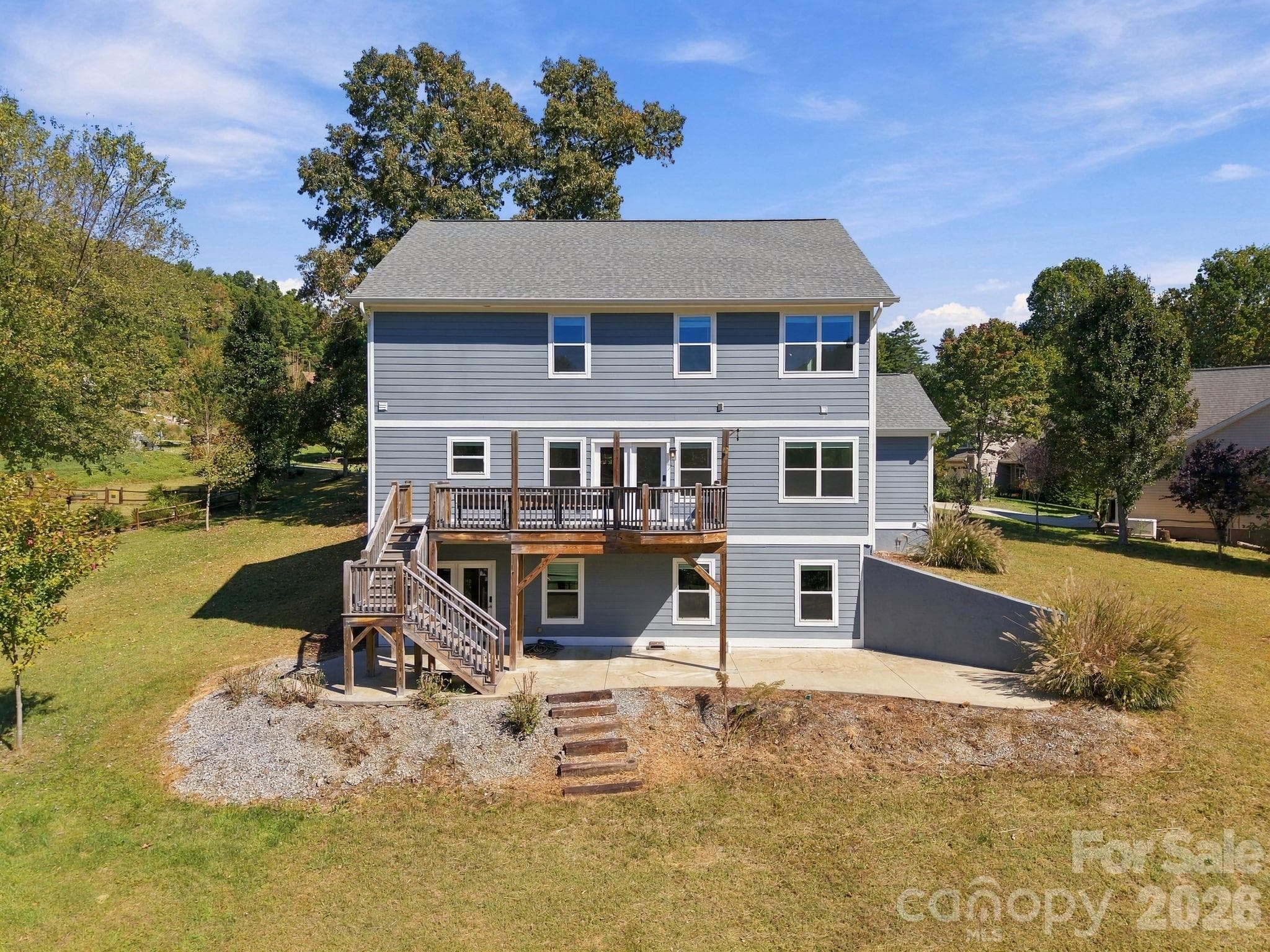 Single Family Residence at 68 Rock View Court, Hendersonville, photo 40 of 48