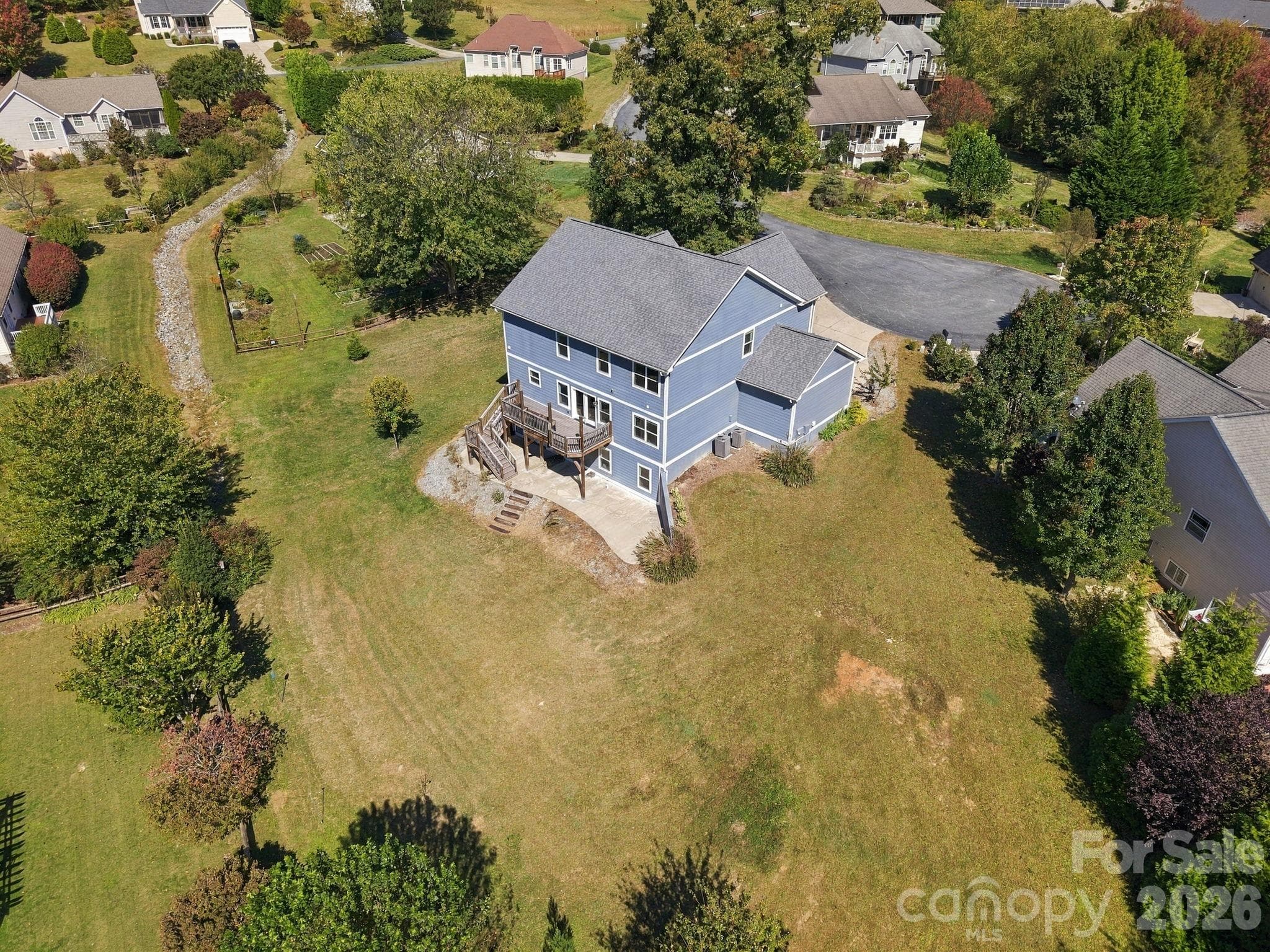 Single Family Residence at 68 Rock View Court, Hendersonville, photo 44 of 48