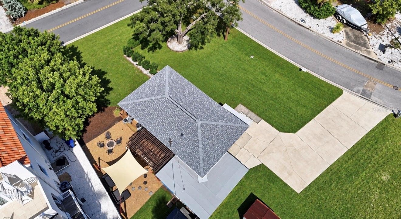Single Family Residence at 3982 POINSETTIA DR, ST PETE BEACH, photo 12 of 116